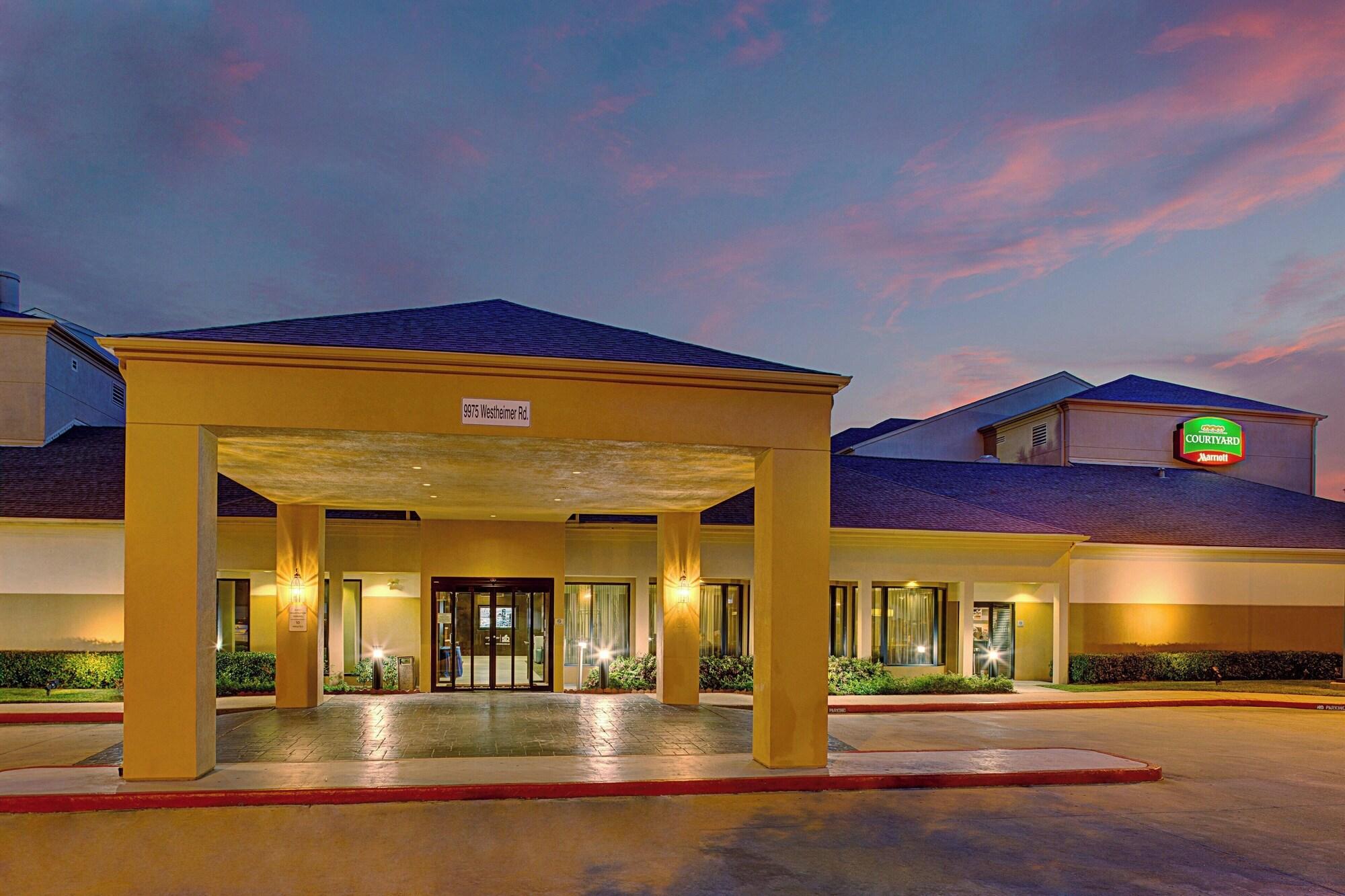 Vista Exterior Courtyard by Marriott Houston Westchase