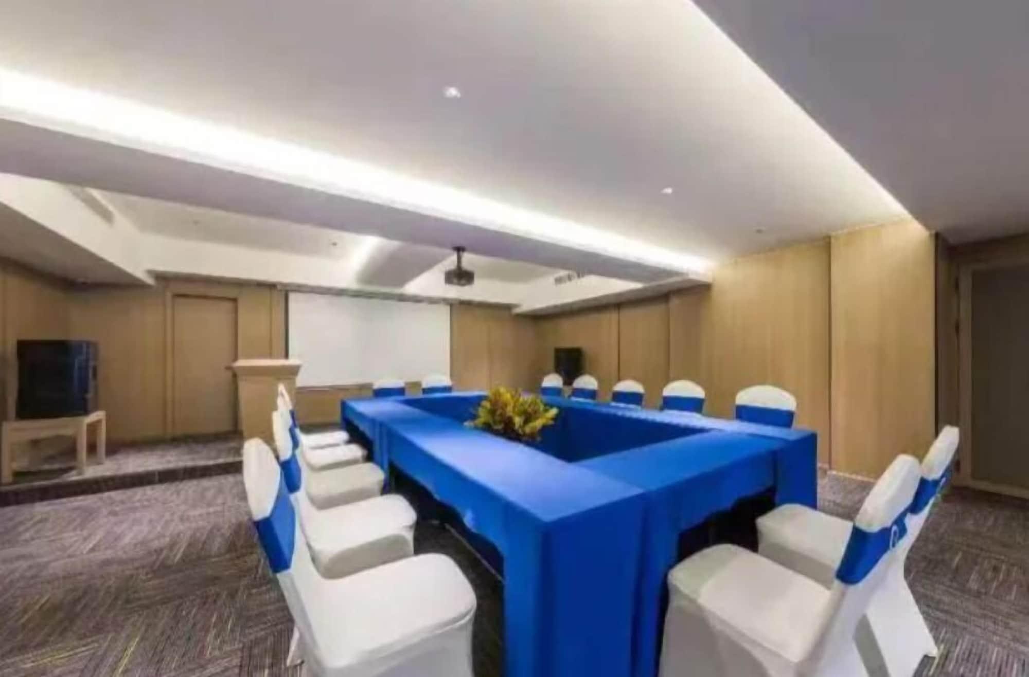 Sala de Reuniones Wassim Hotel Fushun Yantan