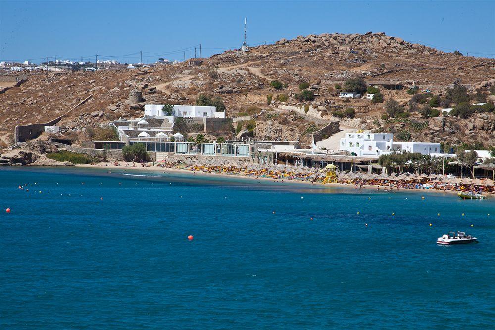 Vista da fachada Paradise Beach Resort