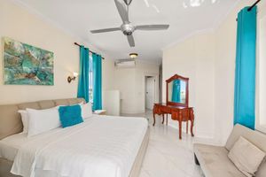 Renta temporal - Villa Indijo
Luxury Sea-View Villa with Private Pool • Walk to Jan Thiel Beach