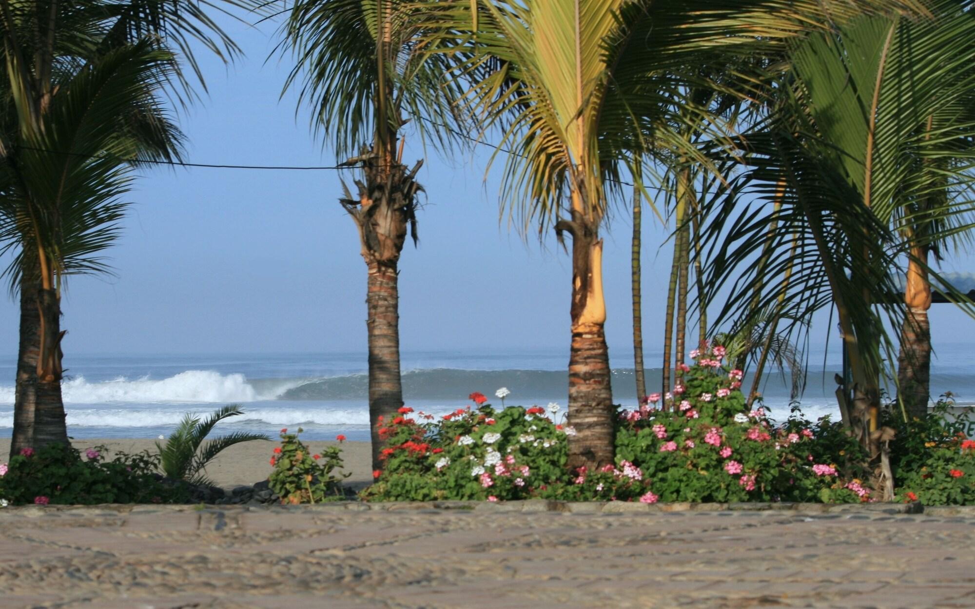 Playa TURISMO BRACAMONTE SAC