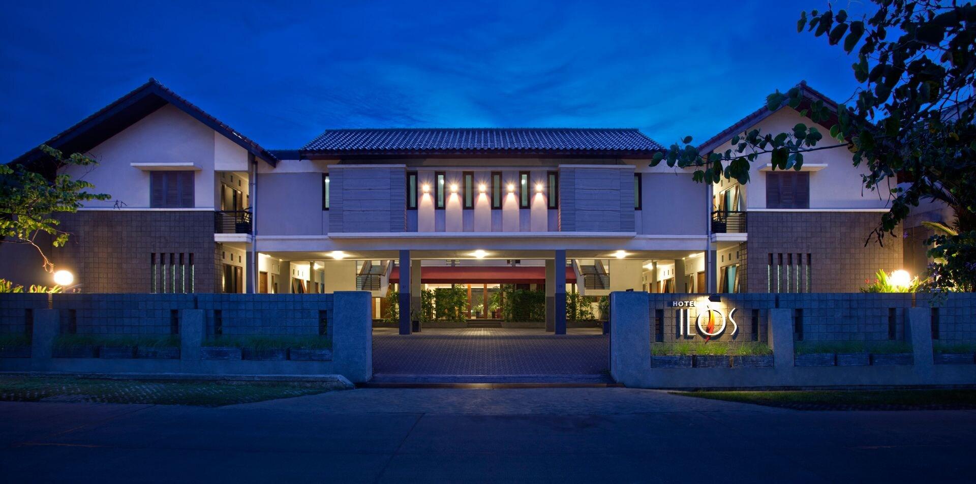 Varios Hotel Ilos