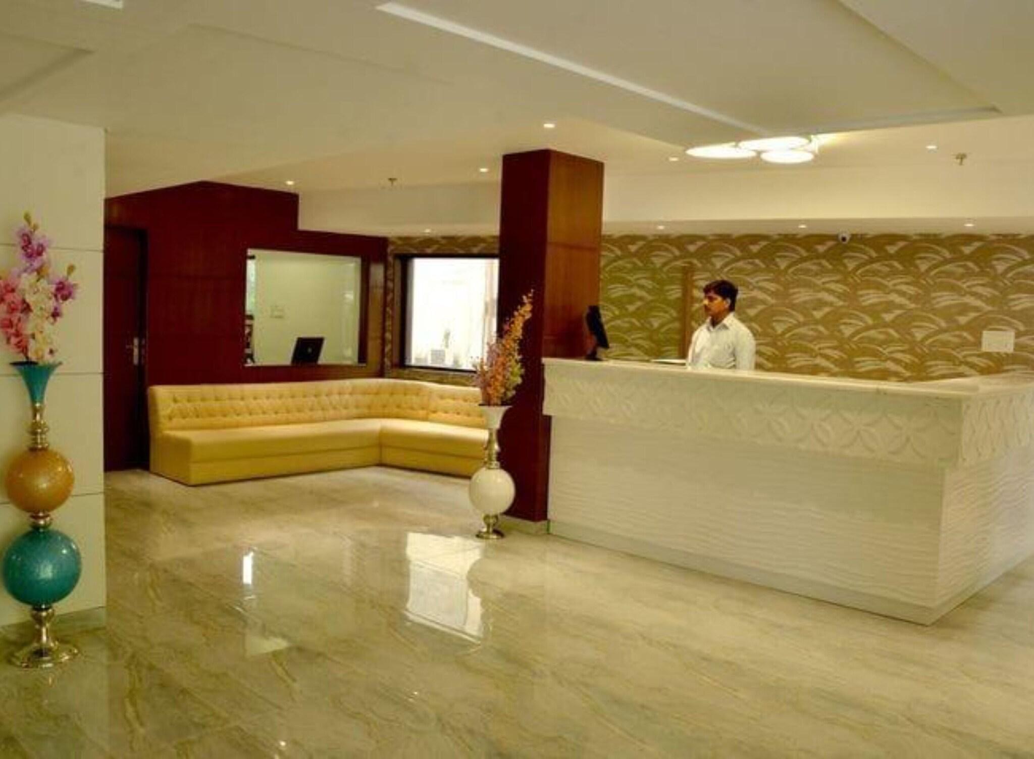 Vista Lobby Hotel Samovar