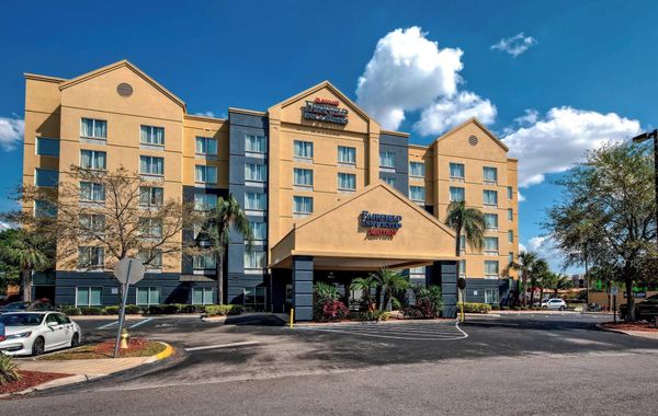 Fairfield Inn & Suites by Marriott Near Universal Orlando - Hoteles cerca de Universal Studios en Orlando