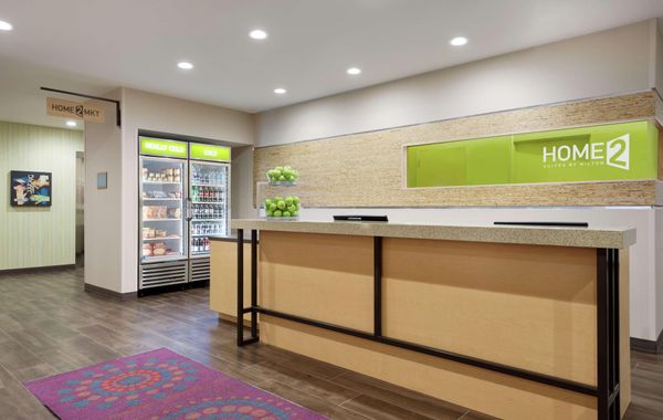 Home2 Suites by Hilton Orlando/International Drive South - Hoteles cerca de Premium Outlets en Orlando
