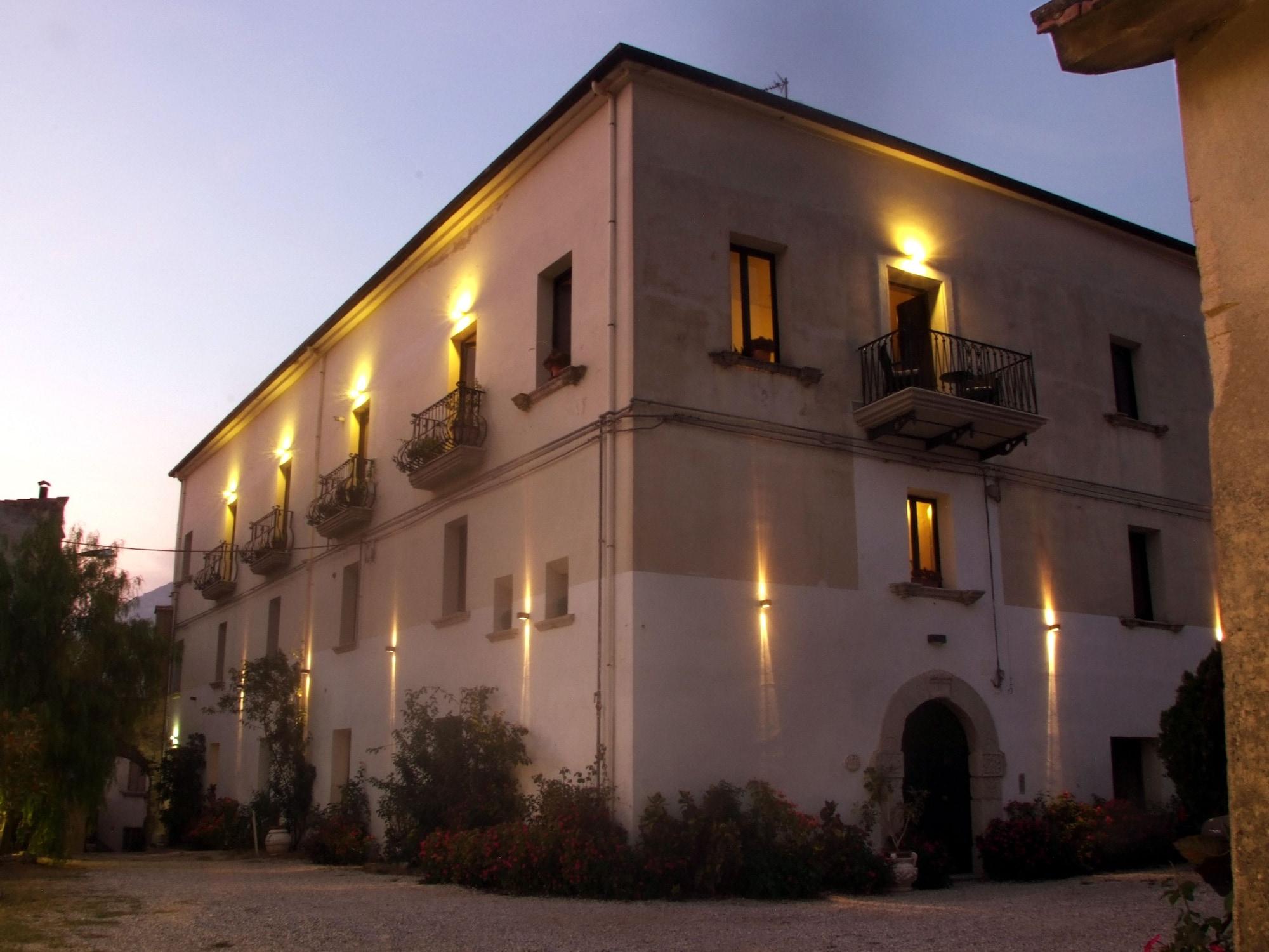 Varios Hotel Castello dei Principi