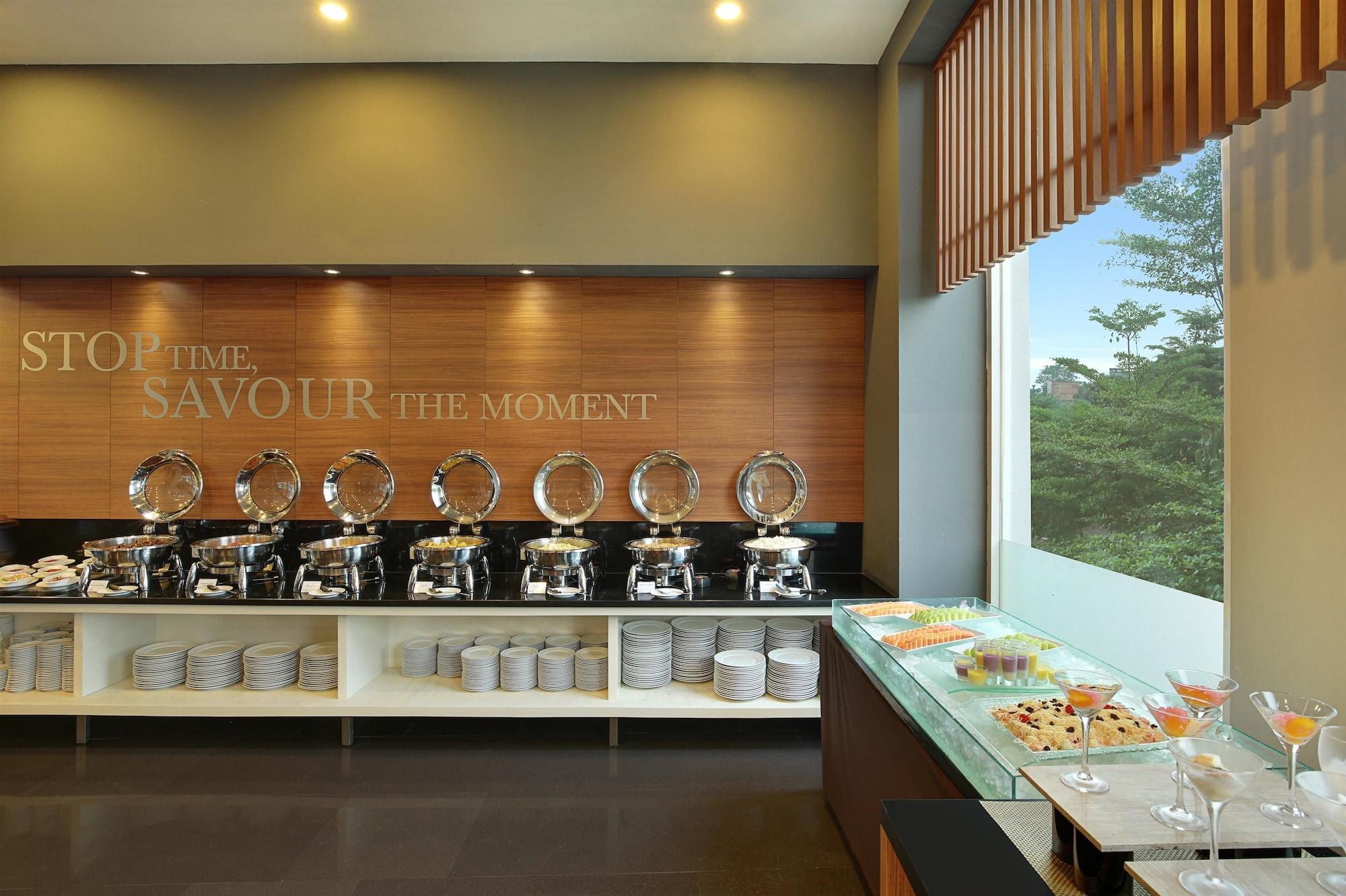 Restaurant Kyriad Hotel Airport Jakarta