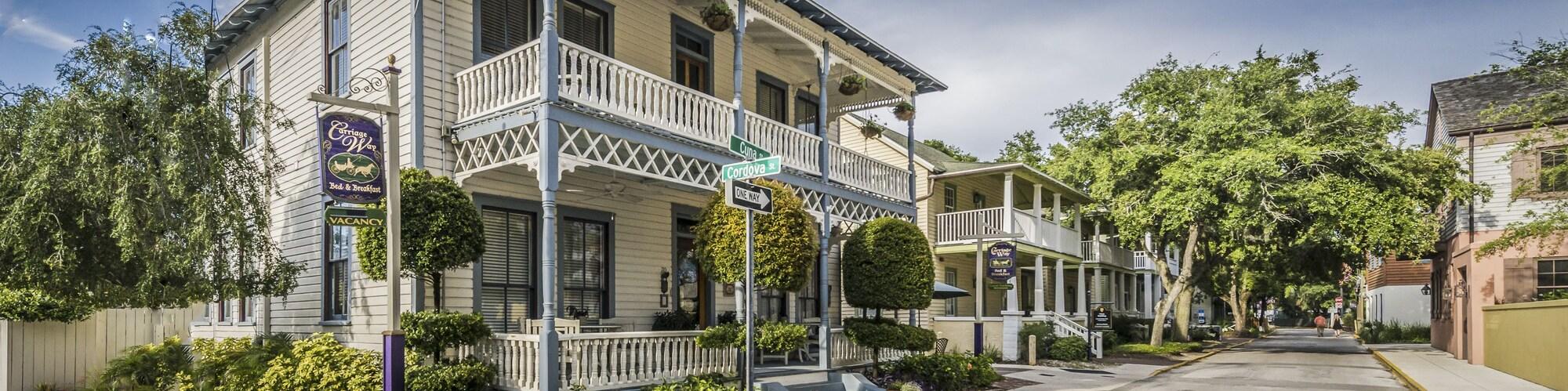 Vista Exterior Carriage Way Inn