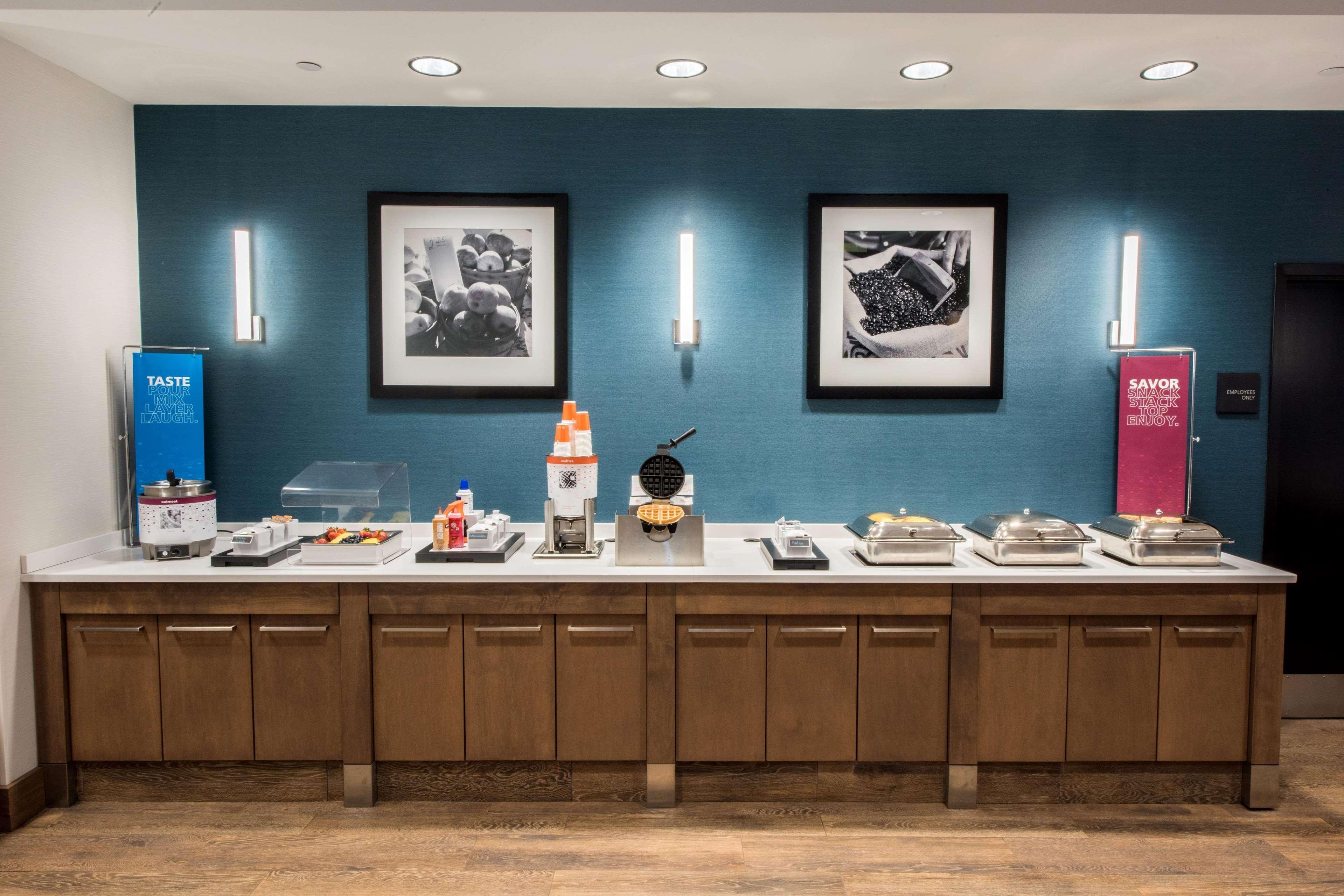 Restaurant Hampton Inn Albany-Western Ave/University Area