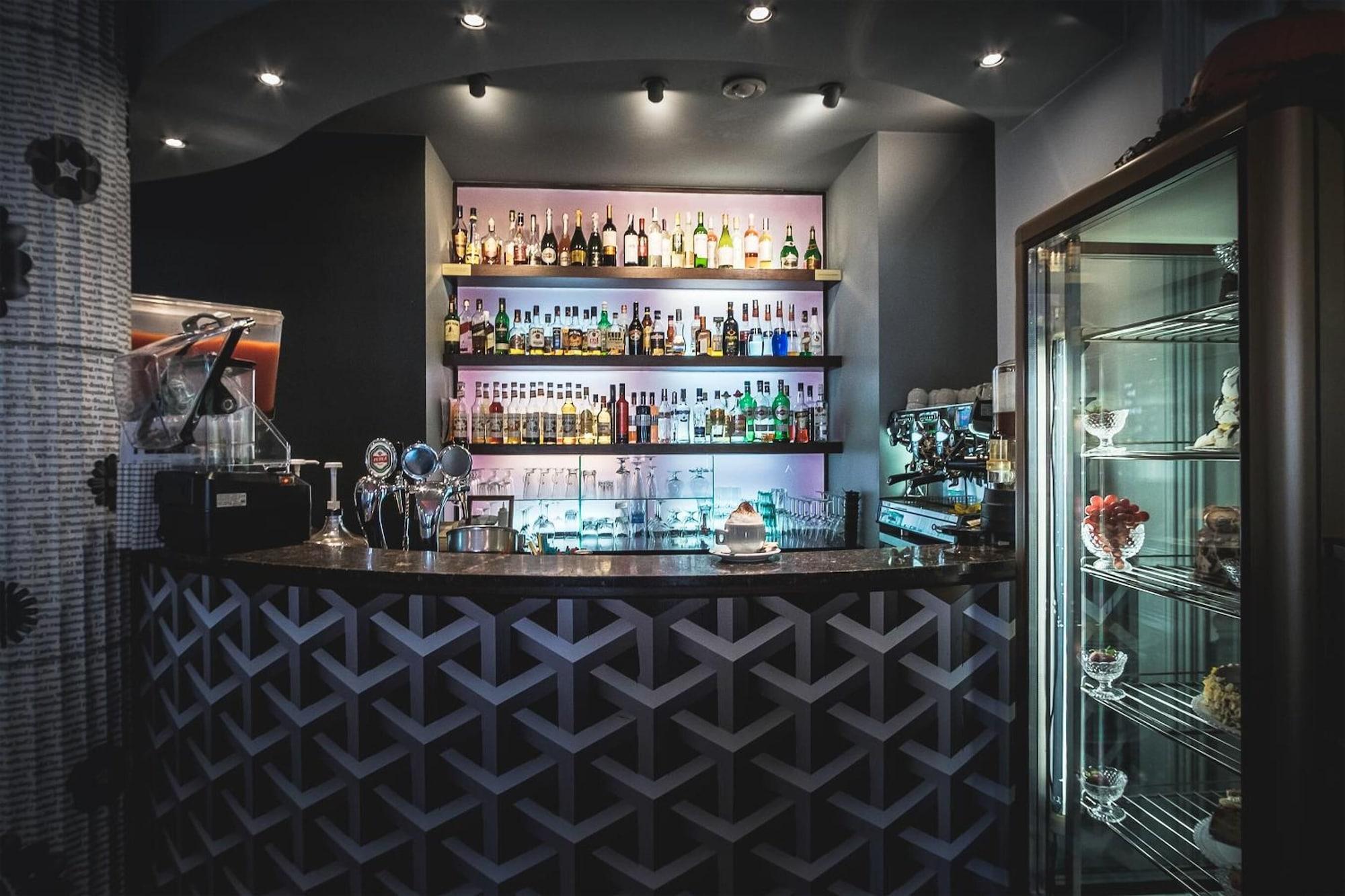 Bar/Salón Vanilla Hotel