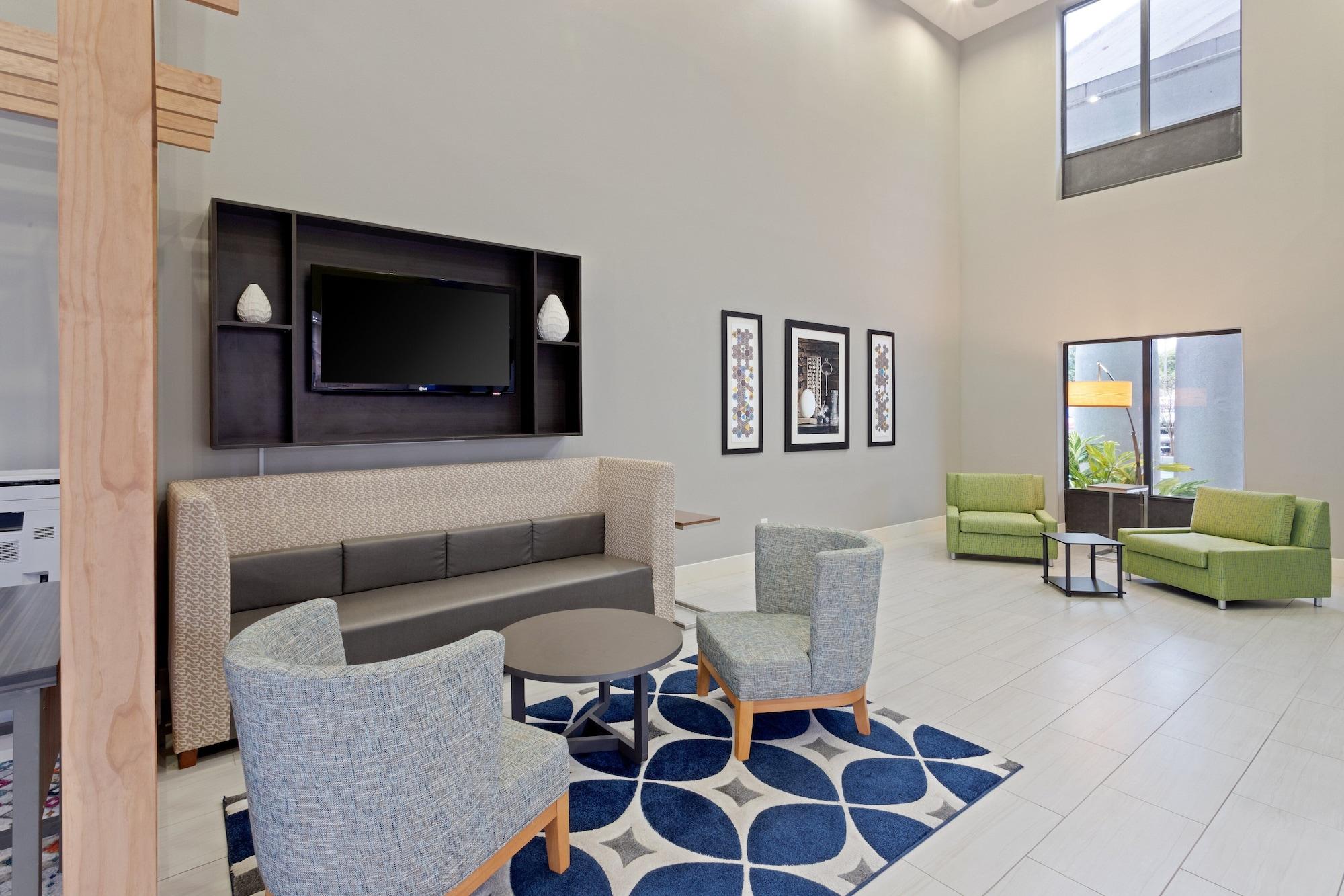 Vista Exterior Holiday Inn Express & Suites Lake Placid by IHG