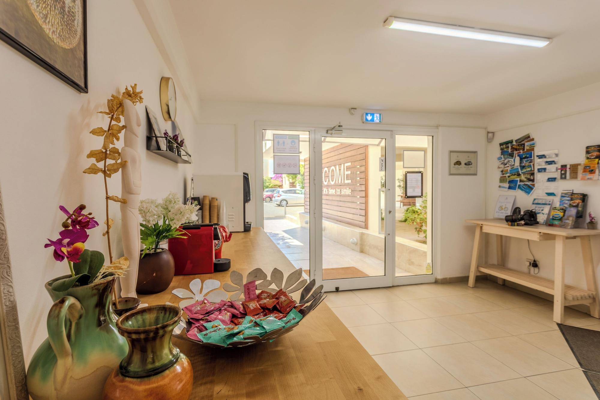 Vista Lobby Artemis Cynthia Complex