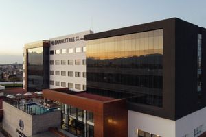 Alojamiento - DoubleTree by Hilton Celaya