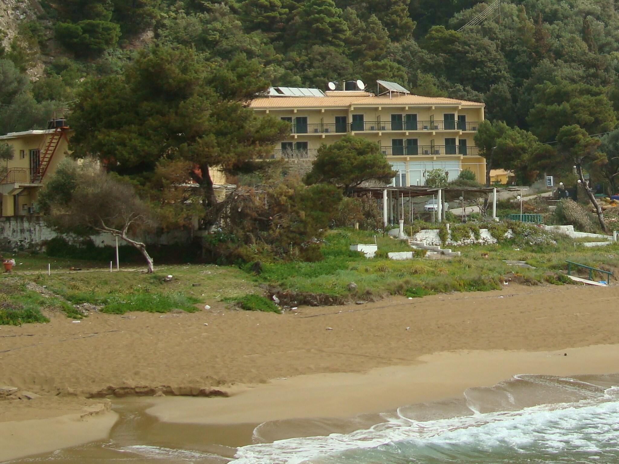 Playa Glyfada Beach Hotel