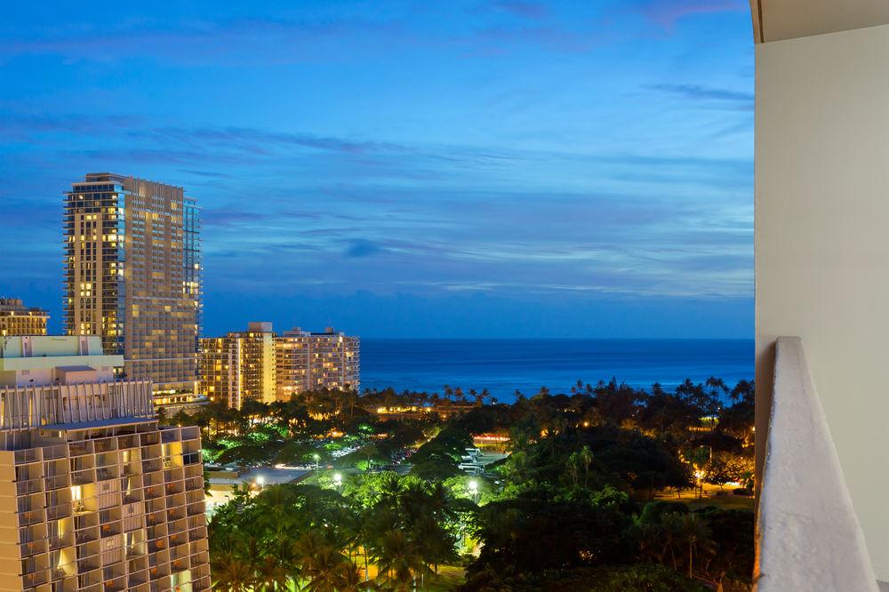 Playa Ambassador Hotel Waikiki