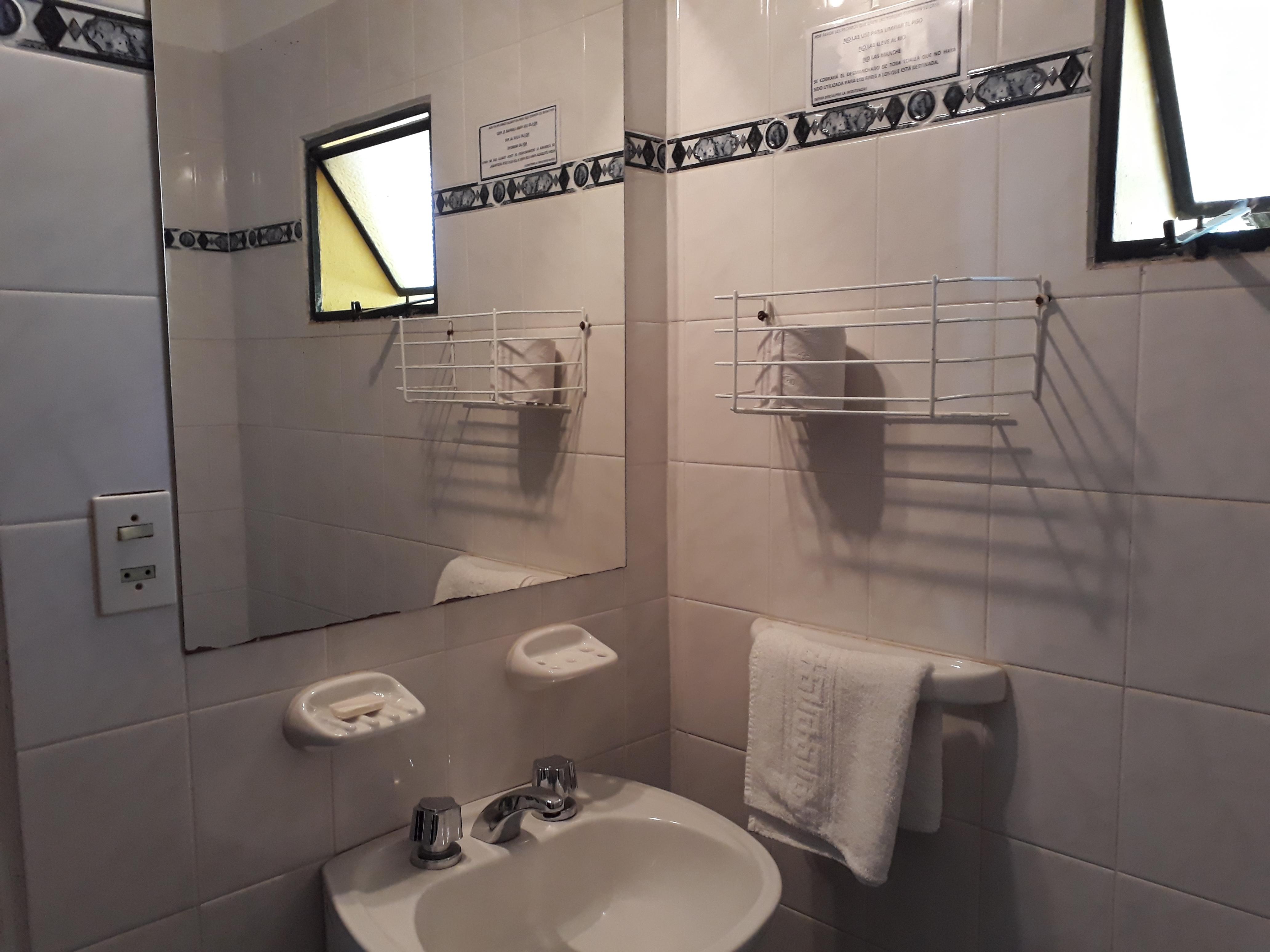 Baño El Valle Hostería