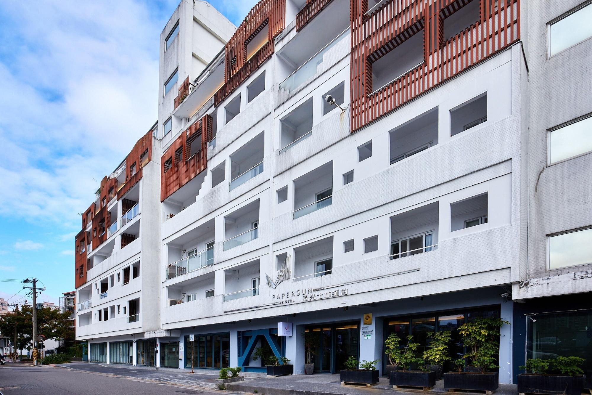Vista Exterior Papersun Hotel