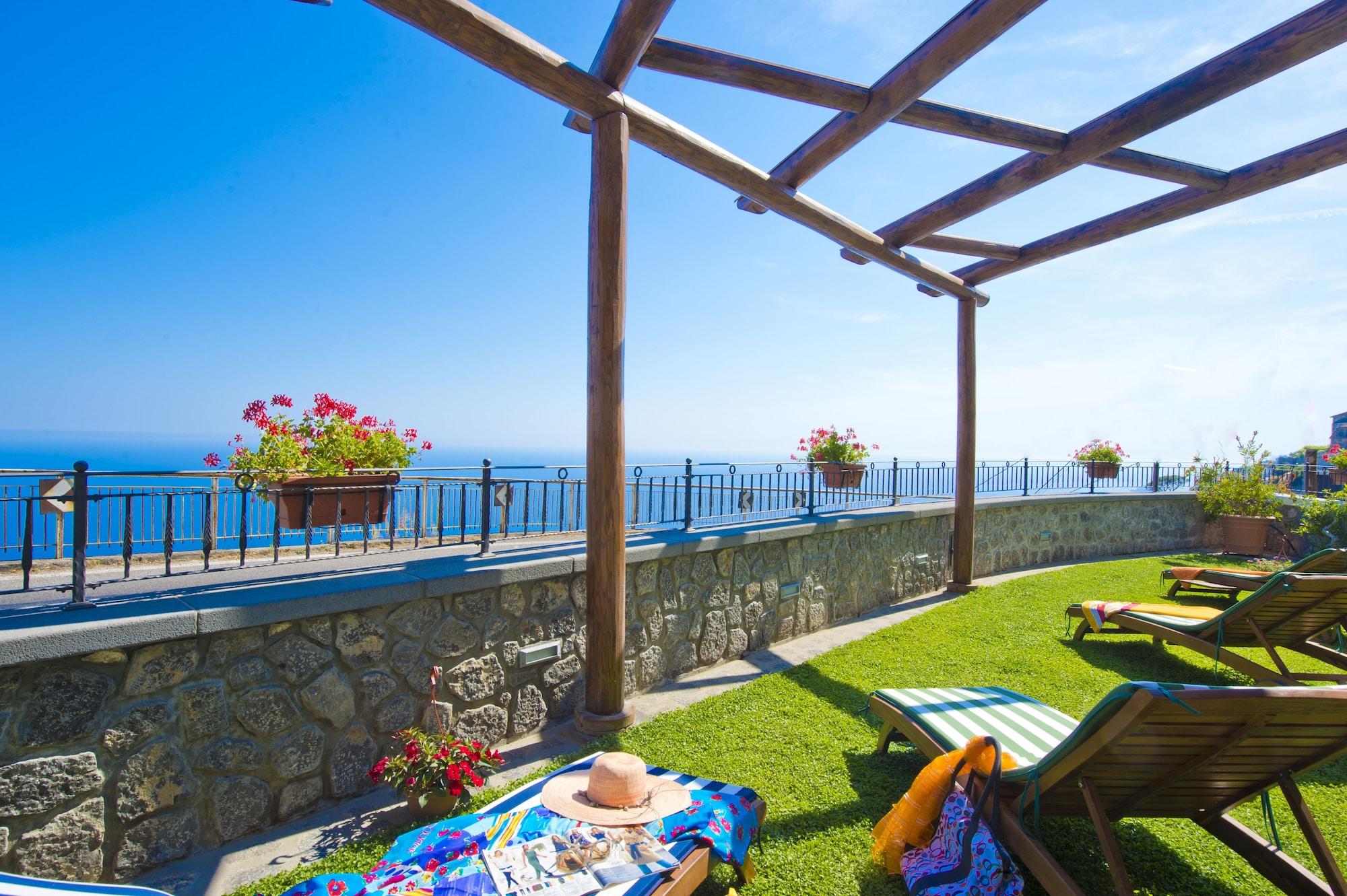 Vista Exterior La Mela Blu