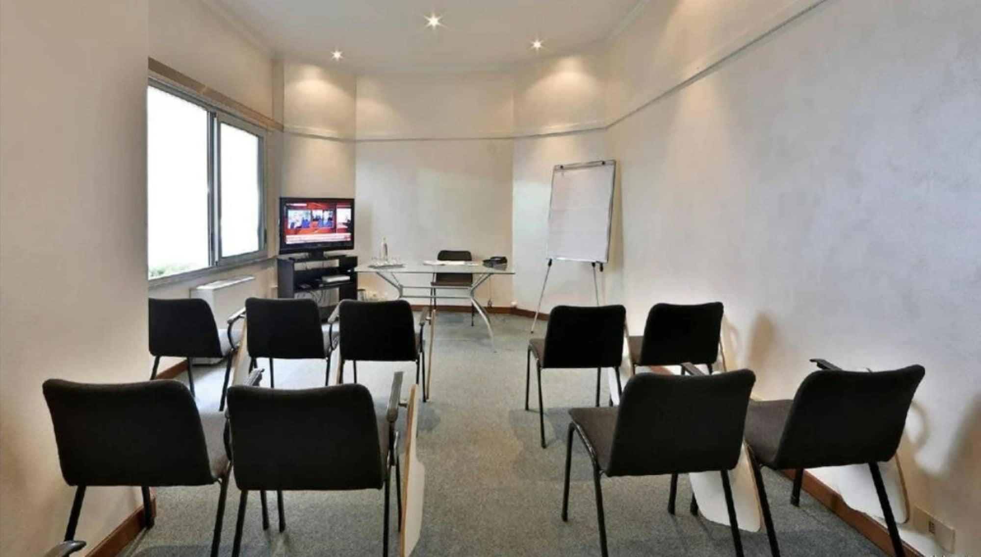 Sala de Reuniones B&B Hotel Como City Center