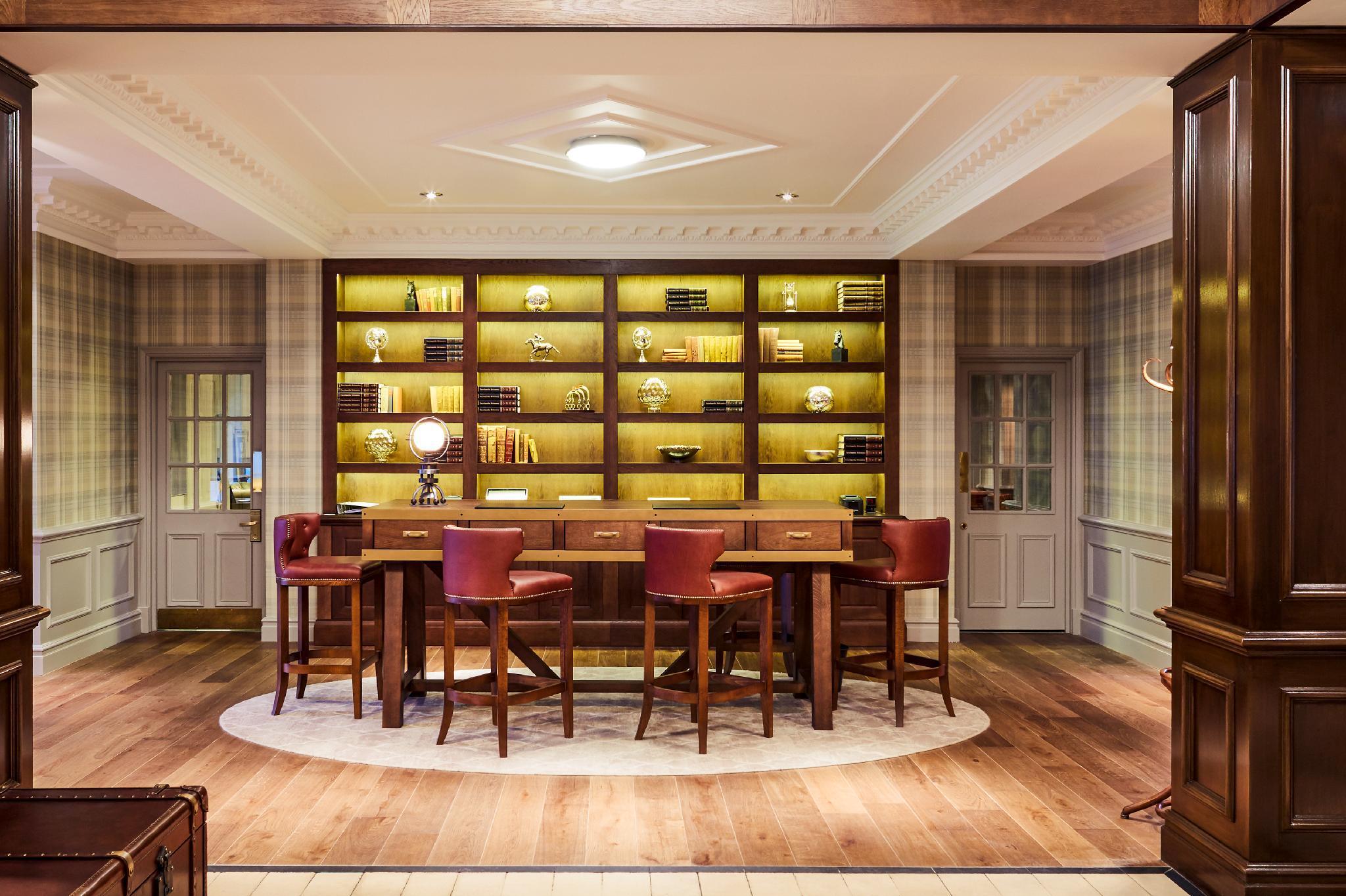 Vista Lobby Mercure Haydock Hotel