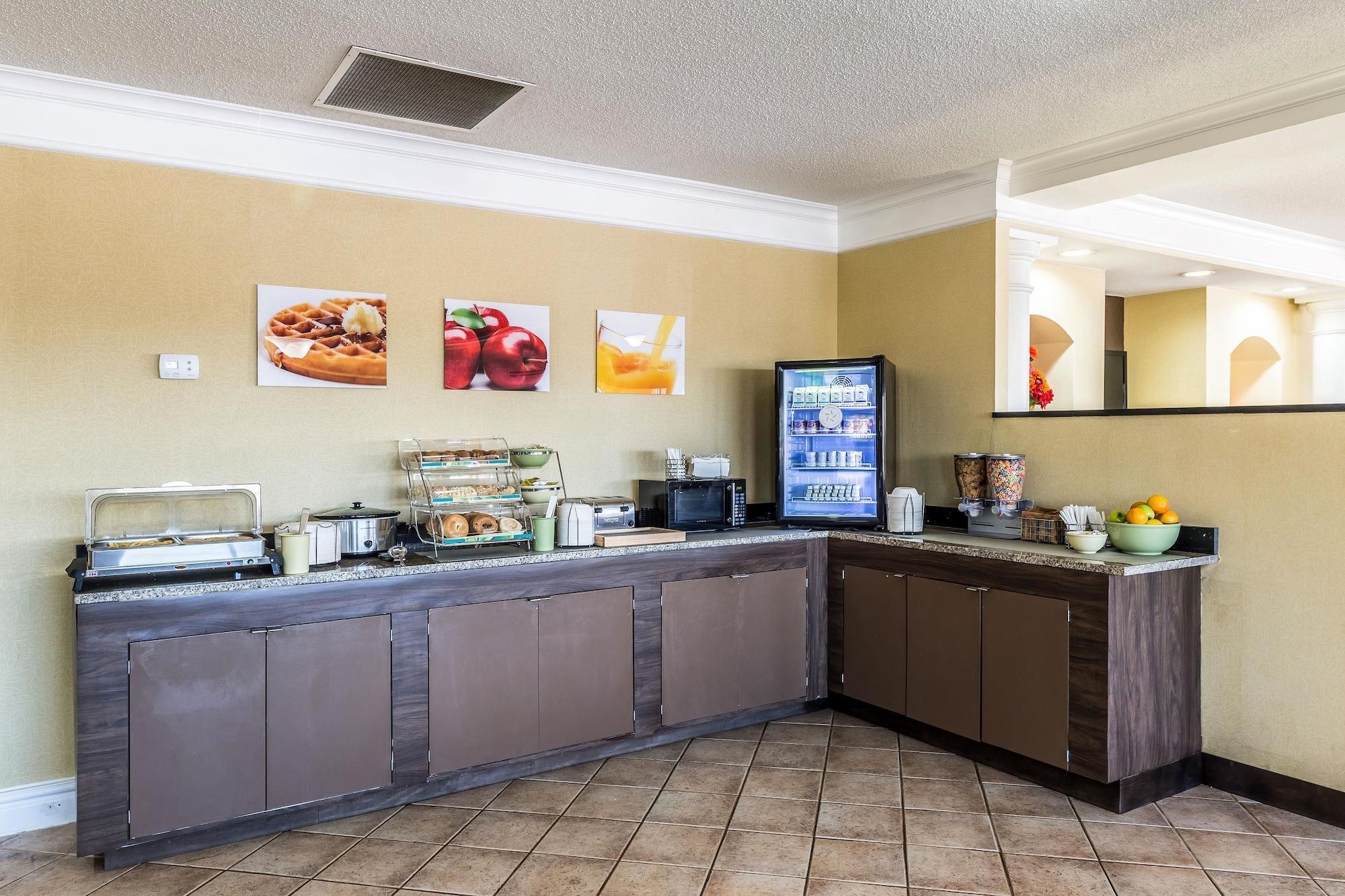Restaurant Quality Inn Clemson near University