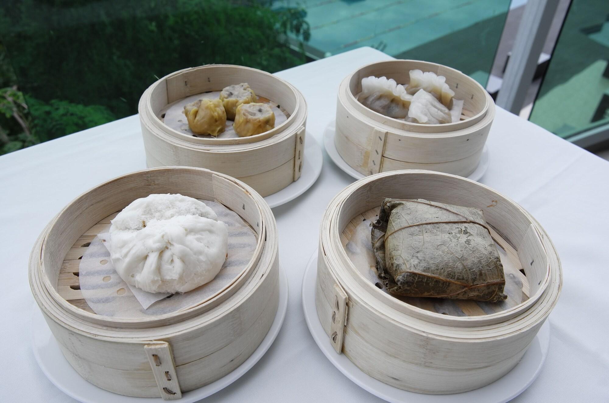 Restaurant Luganvilla Business Hotel and Restaurant