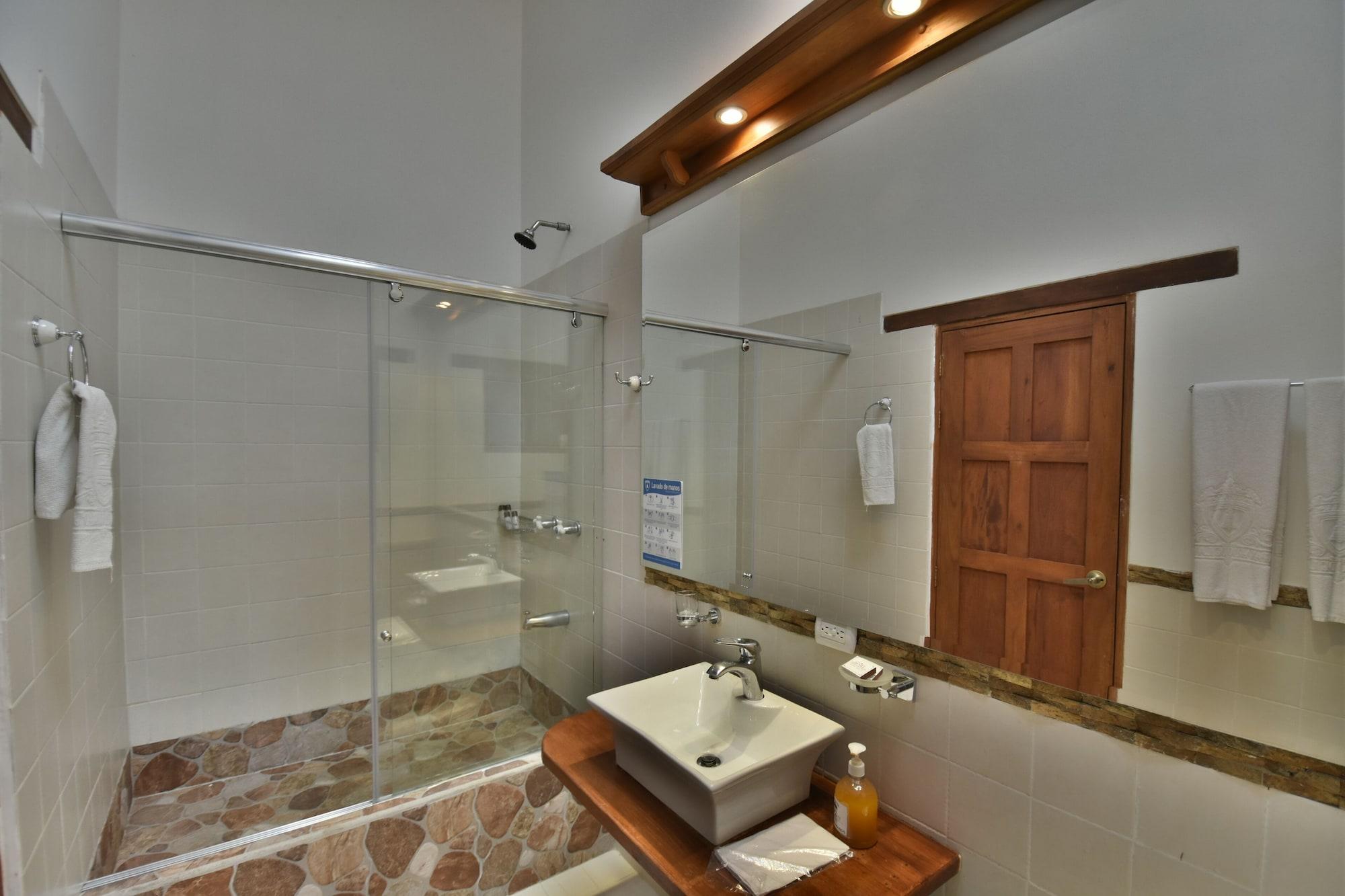 Equipamiento de Habitación Hotel Jardines de la Villa
