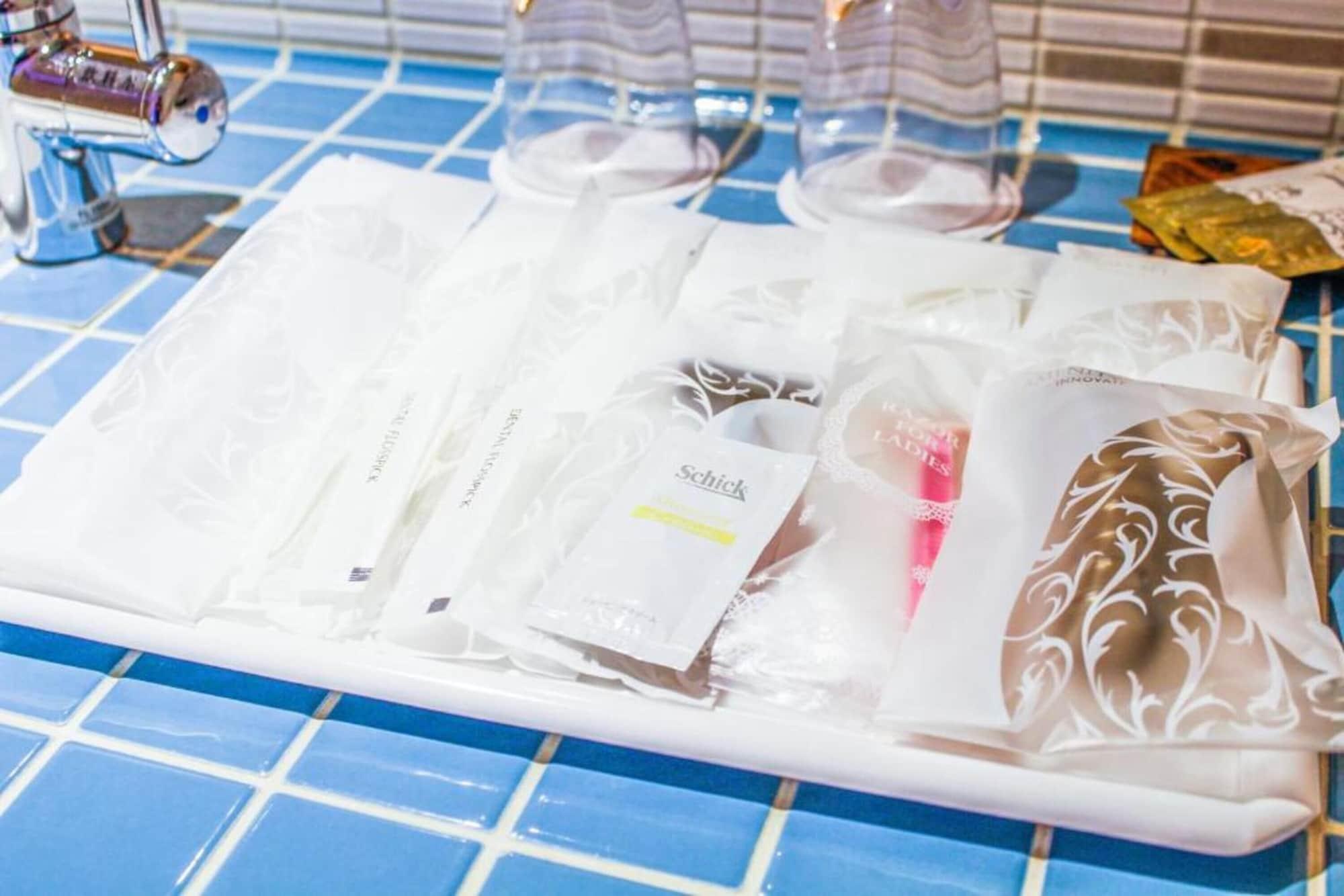 Set de Habitación Water Hotel Cy - Adults Only