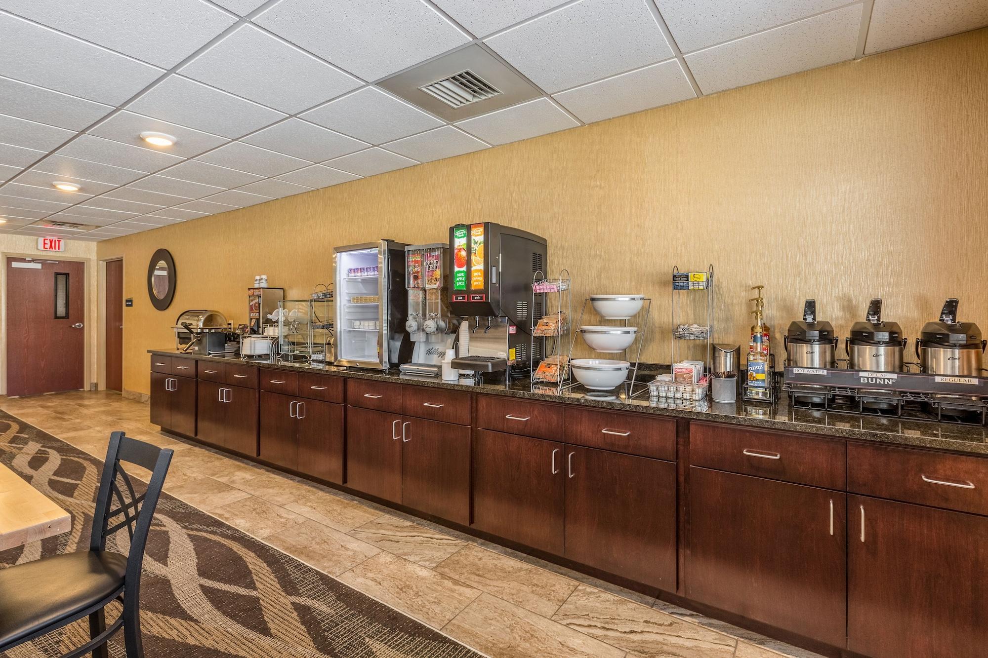 Restaurant Cobblestone Inn Suites Merrill