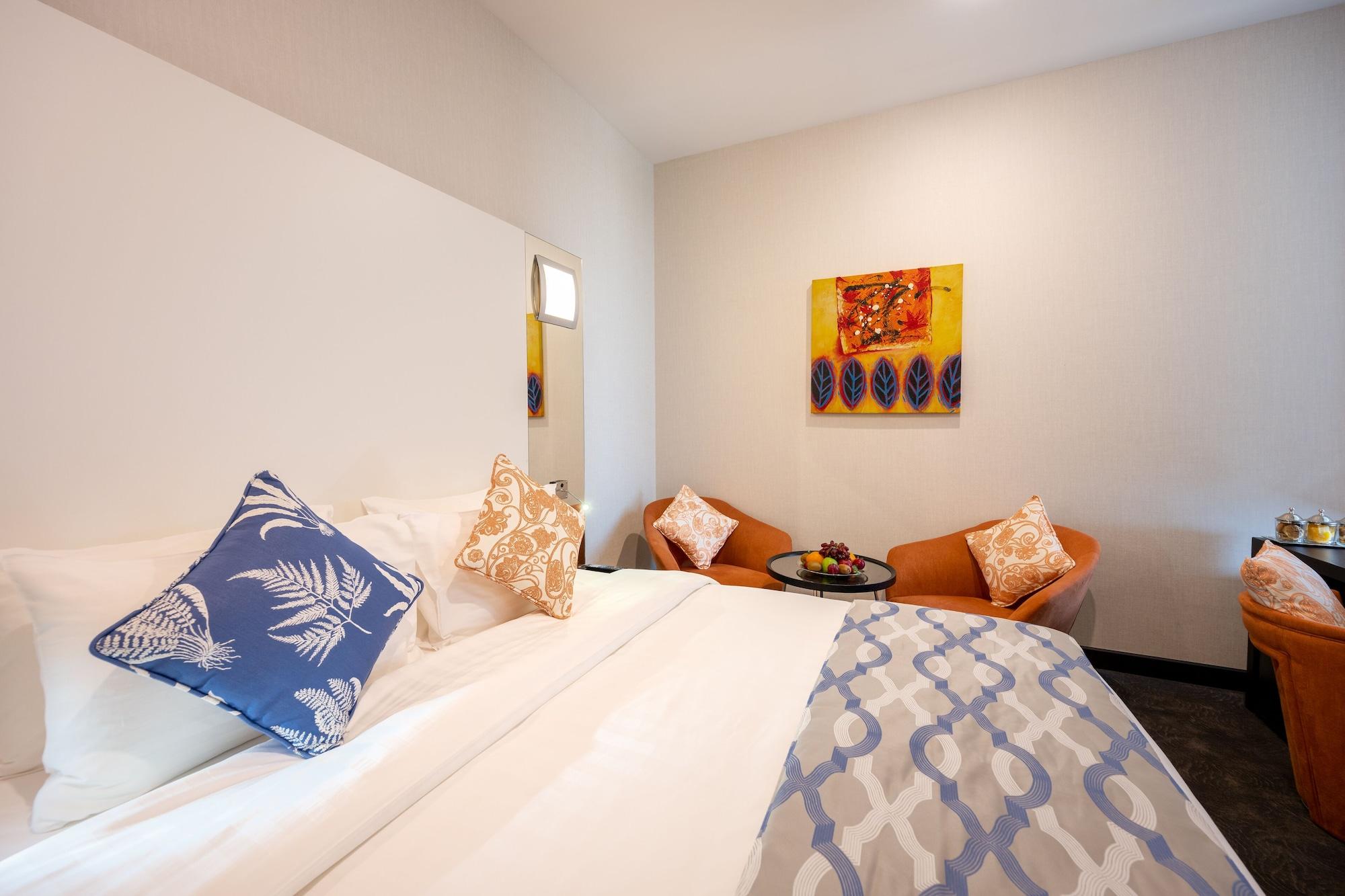 Habitación Ramada Encore by Wyndham Doha