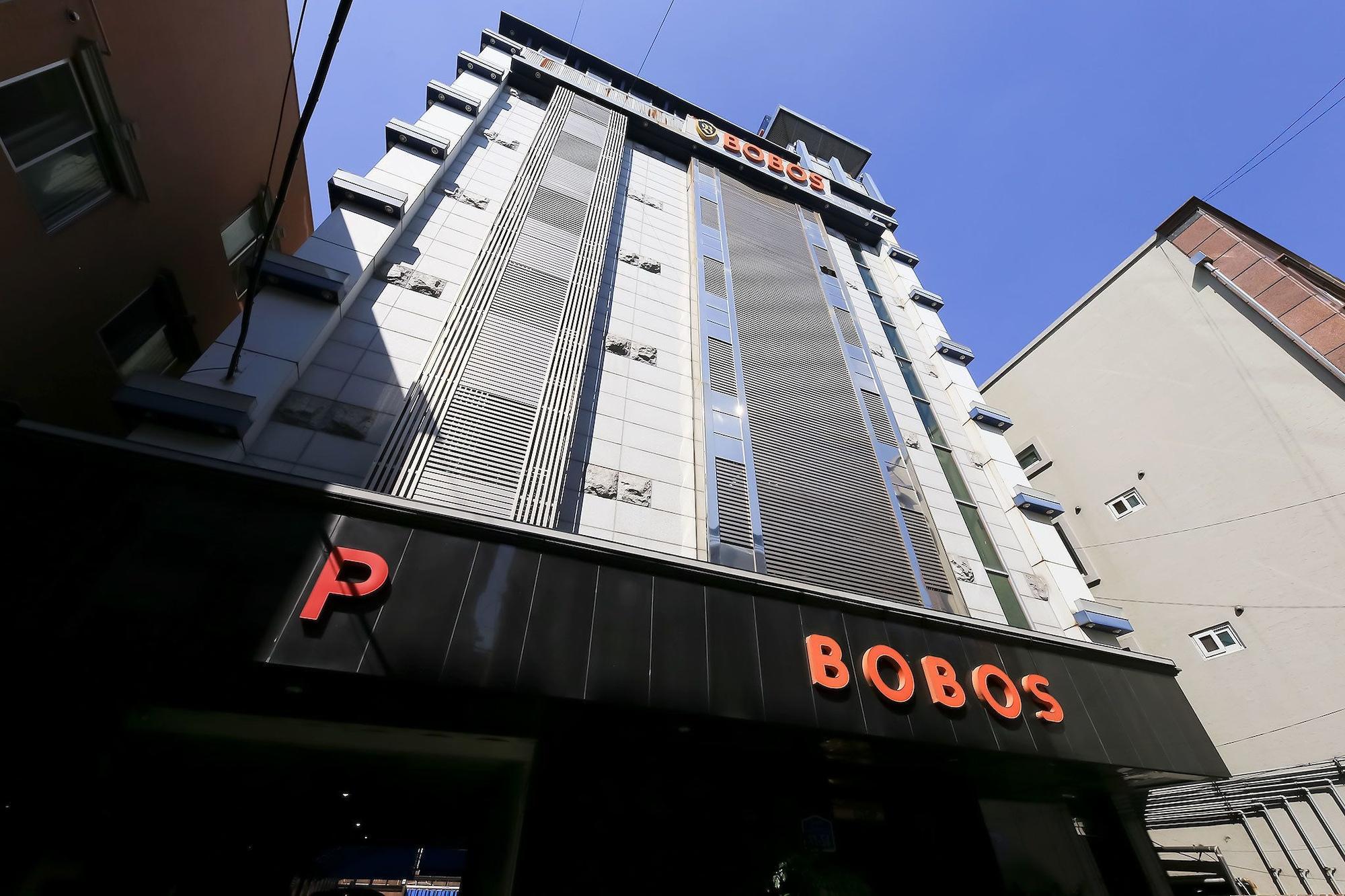 Vista Exterior Hotel BOBOS