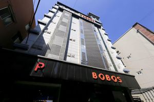 Alojamiento - Hotel BOBOS