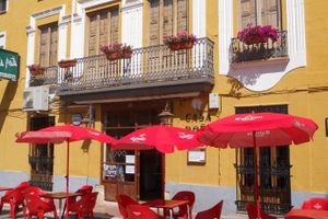 Alojamiento - 1900 Casa Anita