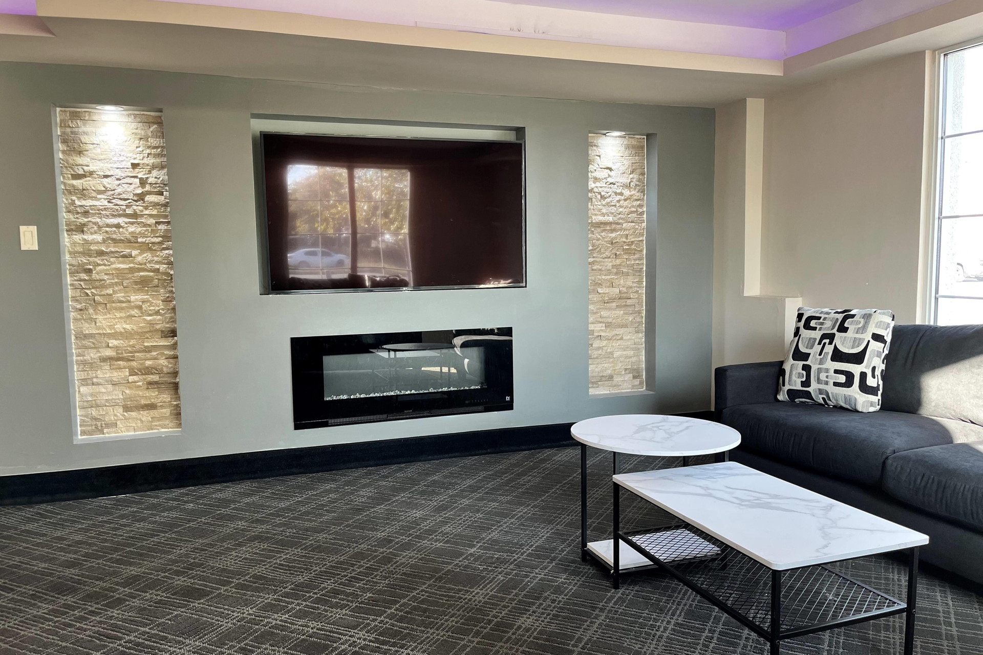 Vista Lobby Baymont by Wyndham Indianapolis Airport Lynhurst