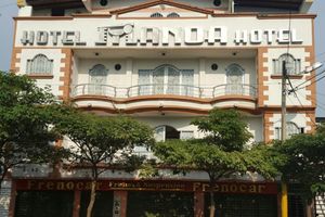 Alojamiento - Hotel Manoa