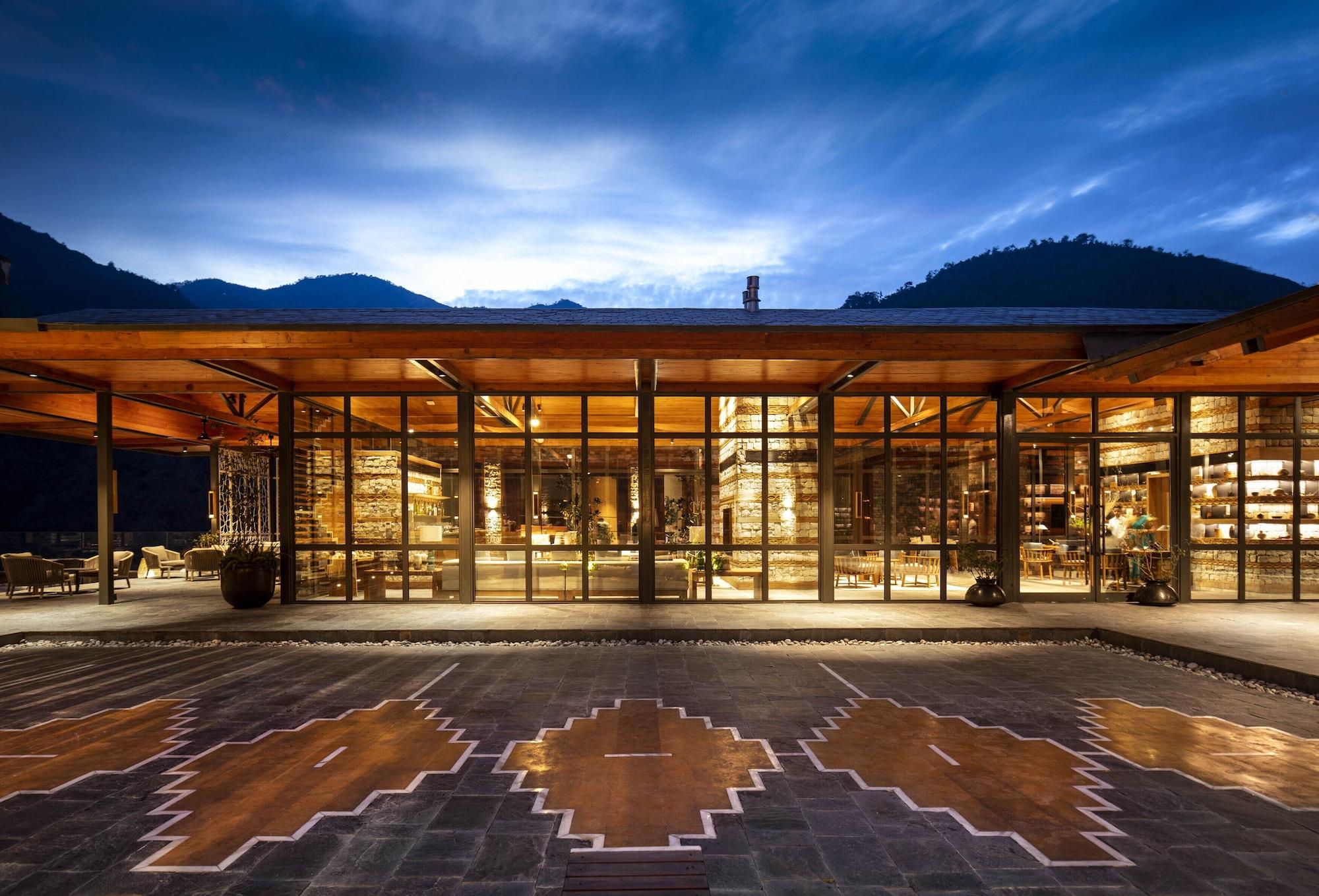 Vista Exterior Taj Rishikesh Resort & Spa, Uttarakhand