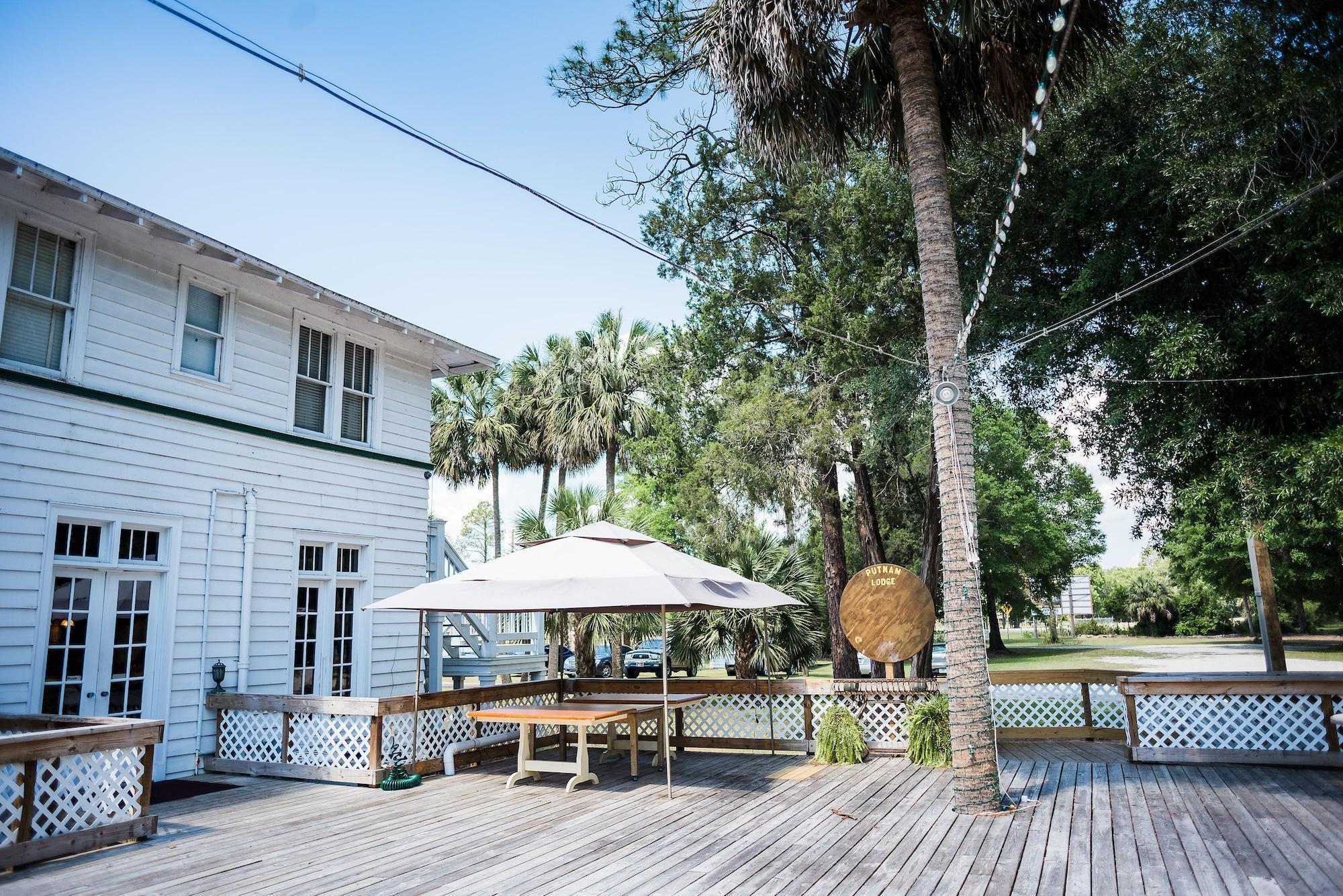 Comodidades del Alojamiento Putnam Lodge Hotel and Spa
