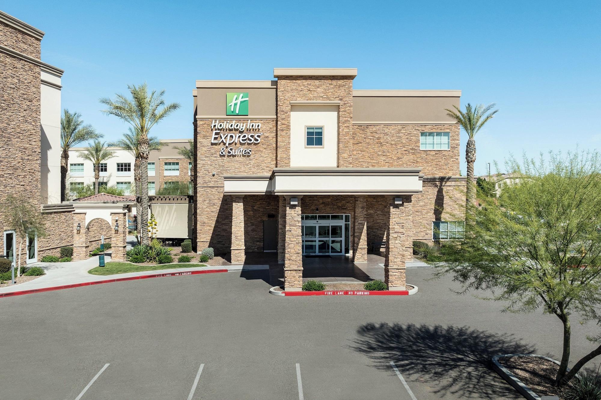 Vista Exterior Holiday Inn Express & Suites Phoenix East - Gilbert by IHG
