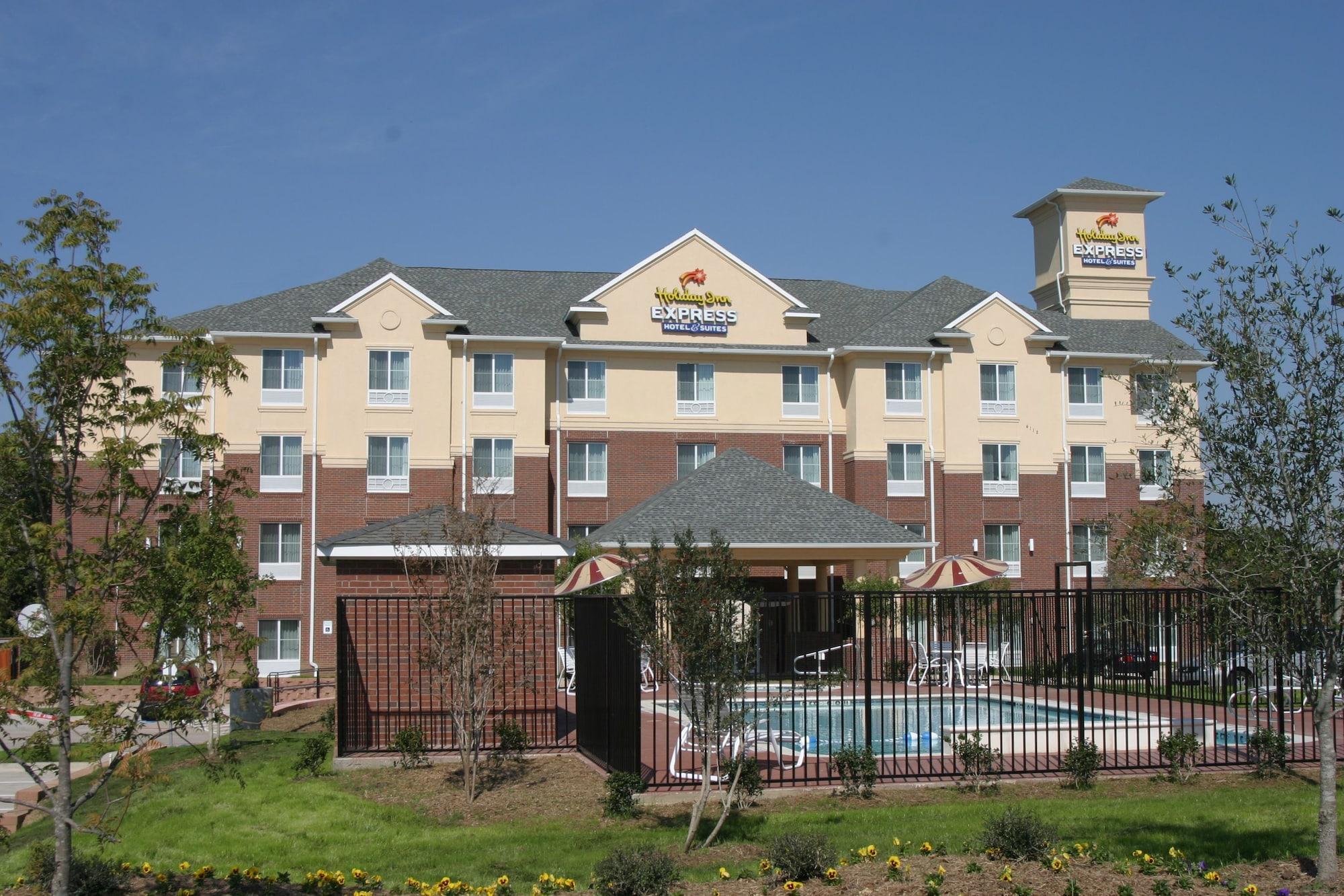 Vista Exterior Holiday Inn Express Hotel & Suites Dallas-Grand Prairie I-20 by IHG