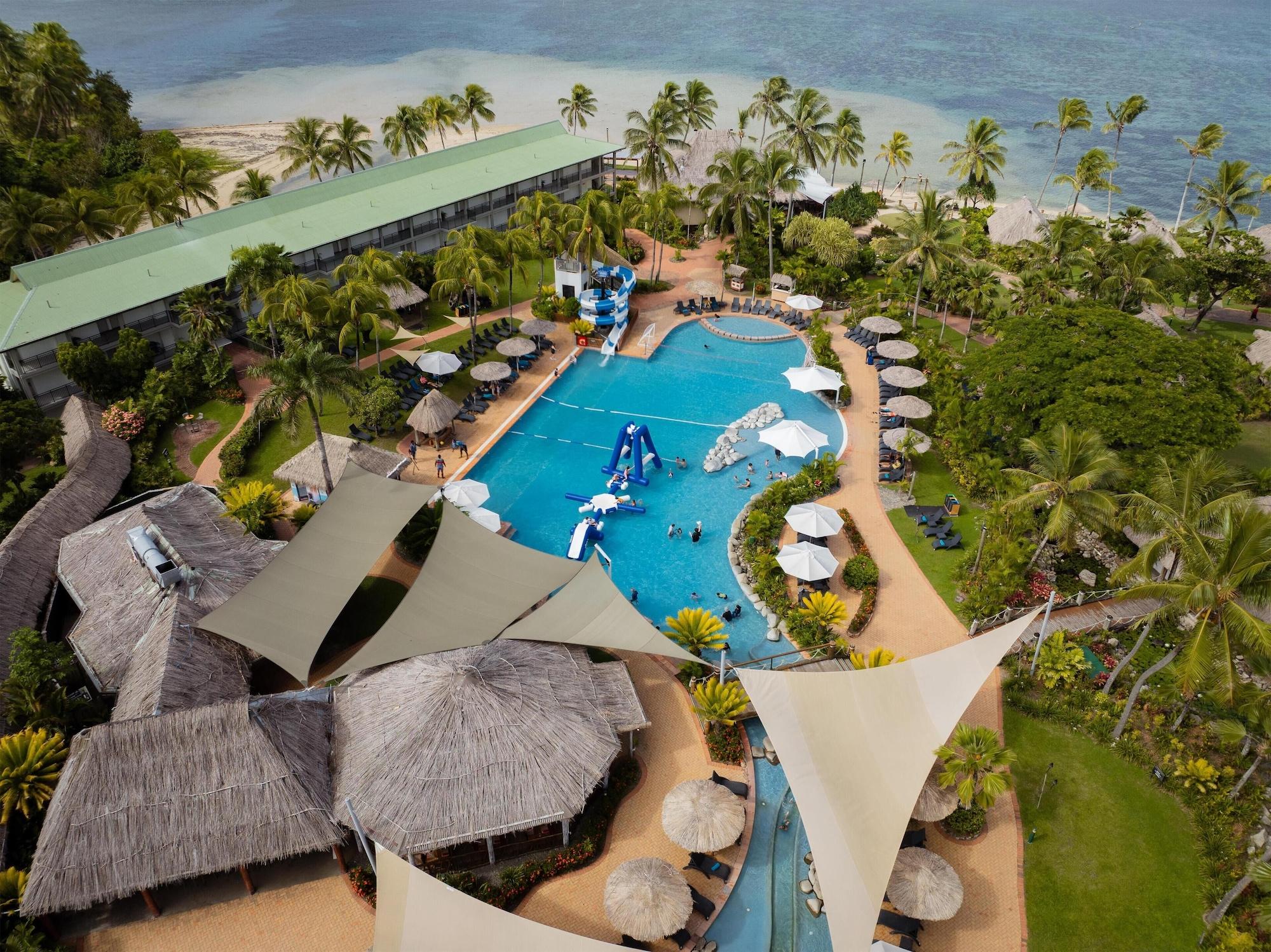 Vista Exterior OUTRIGGER Fiji Beach Resort