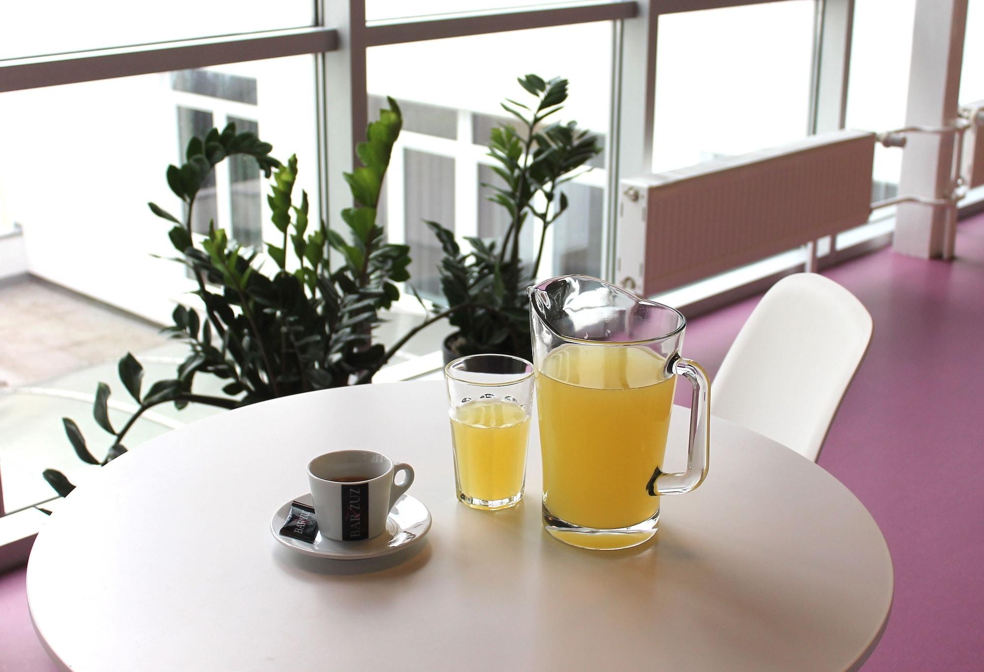 Restaurant City Center Best Place Apartments