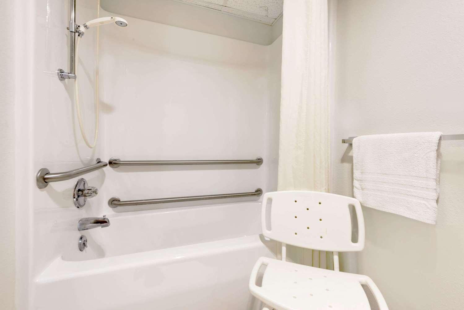 Equipamiento de Habitación Super 8 by Wyndham Centerville