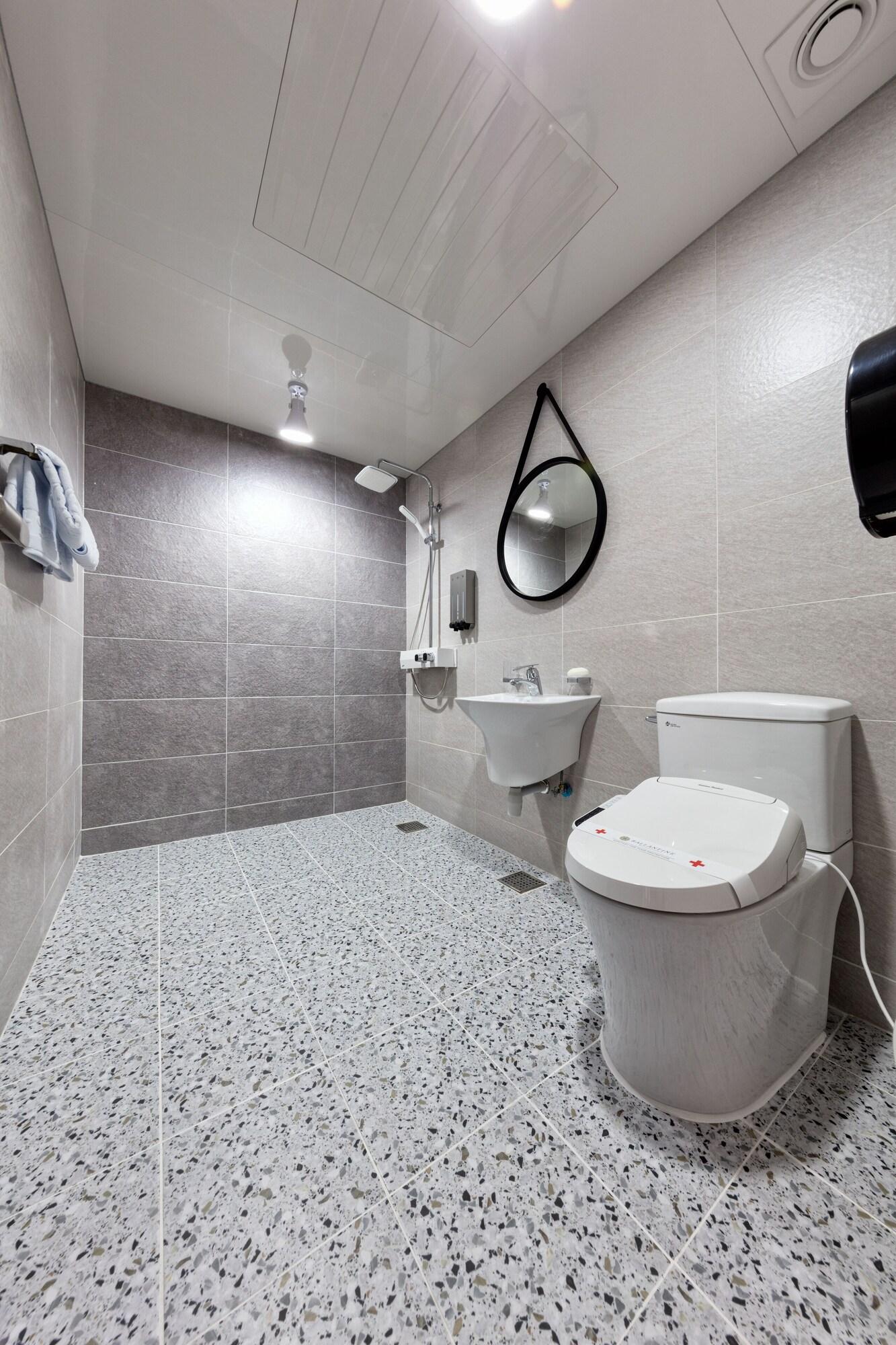 Equipamiento de Habitación Ballantine Business Hotel