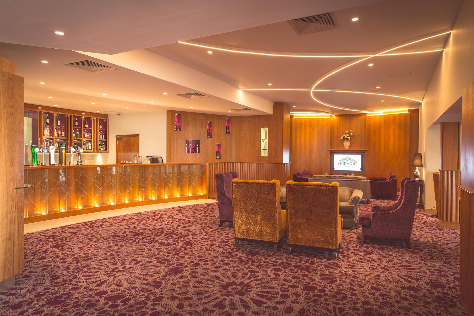 Bar/Salón Stormont Hotel