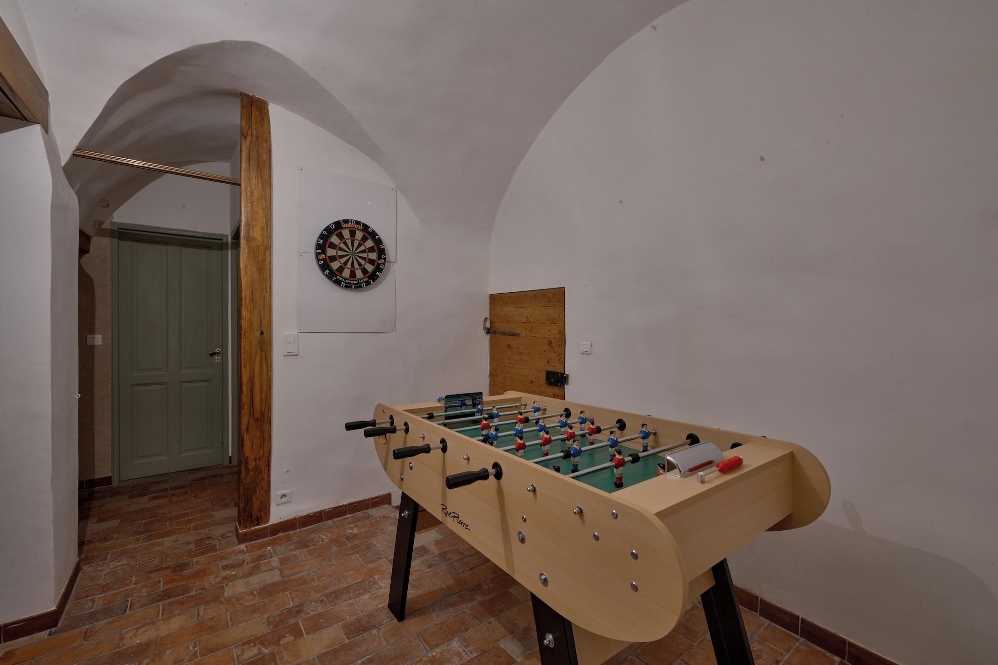 Instalaciones Recreativas Maison Lou Roucas