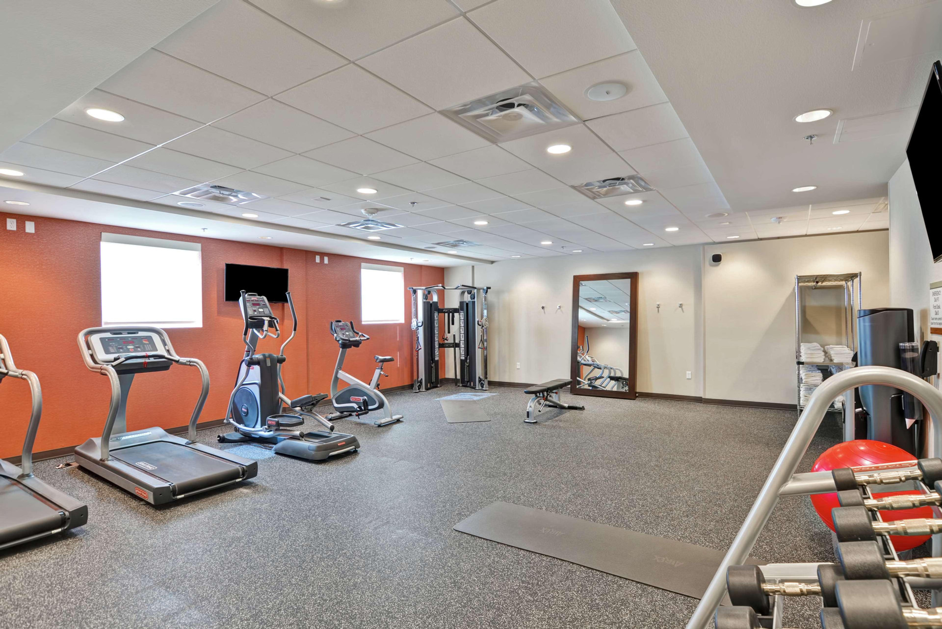 Gimnasio Home2 Suites by Hilton Las Vegas Strip South