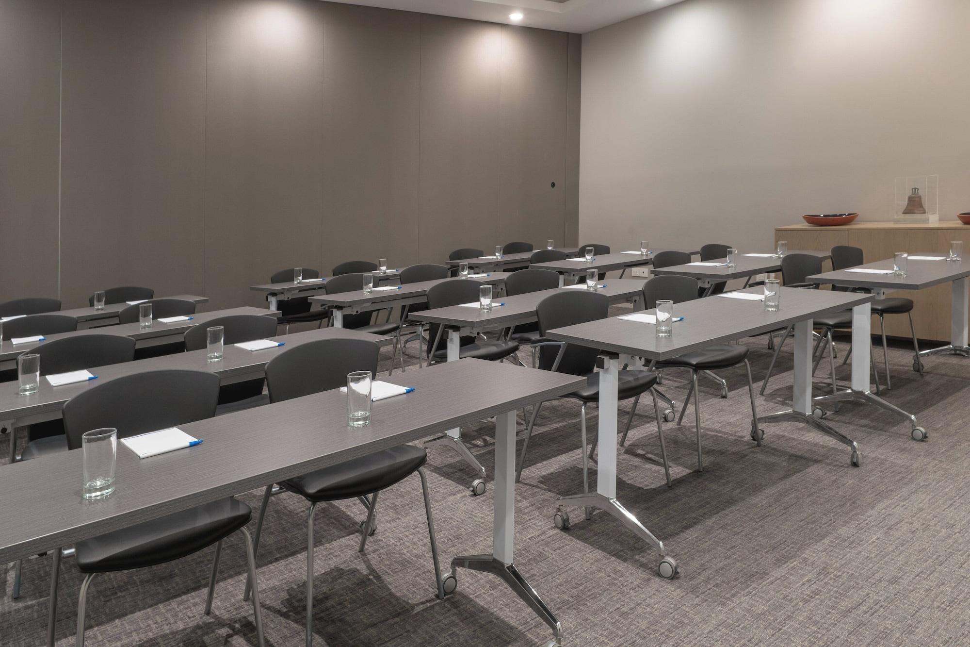 Sala de Reuniones Holiday Inn Express & Suites Silao Aeropuerto - Terminal by IHG