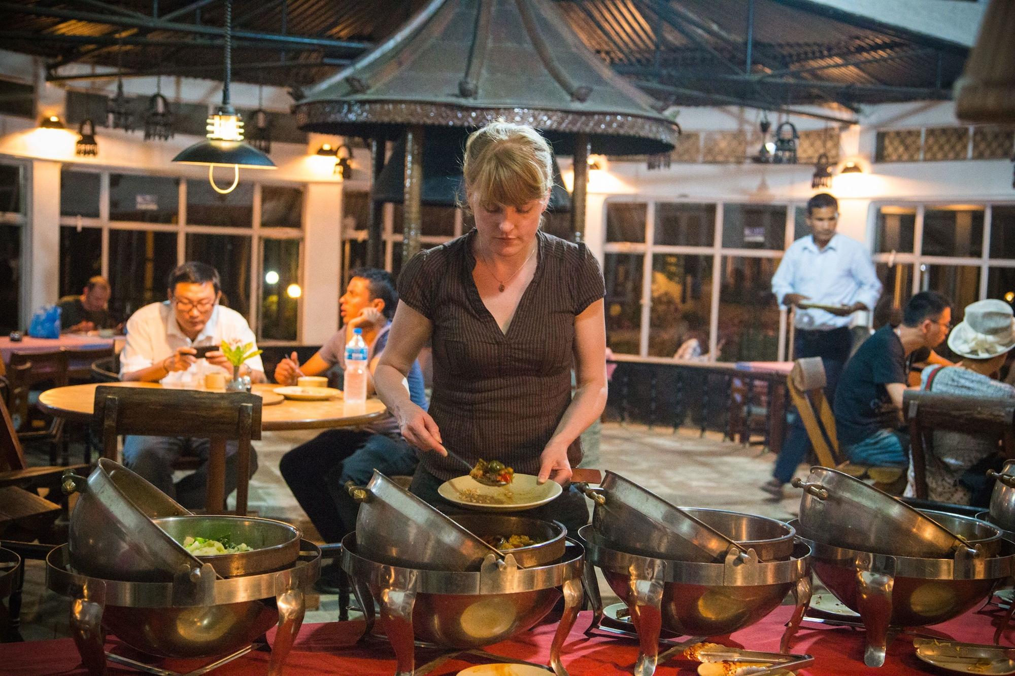 Restaurant Chitwan Adventure Resort