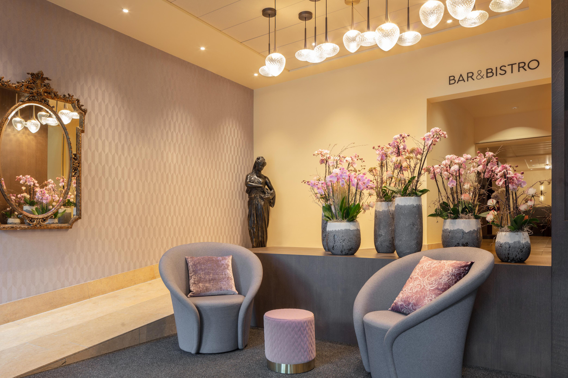 Vista Lobby Hotel Victoria