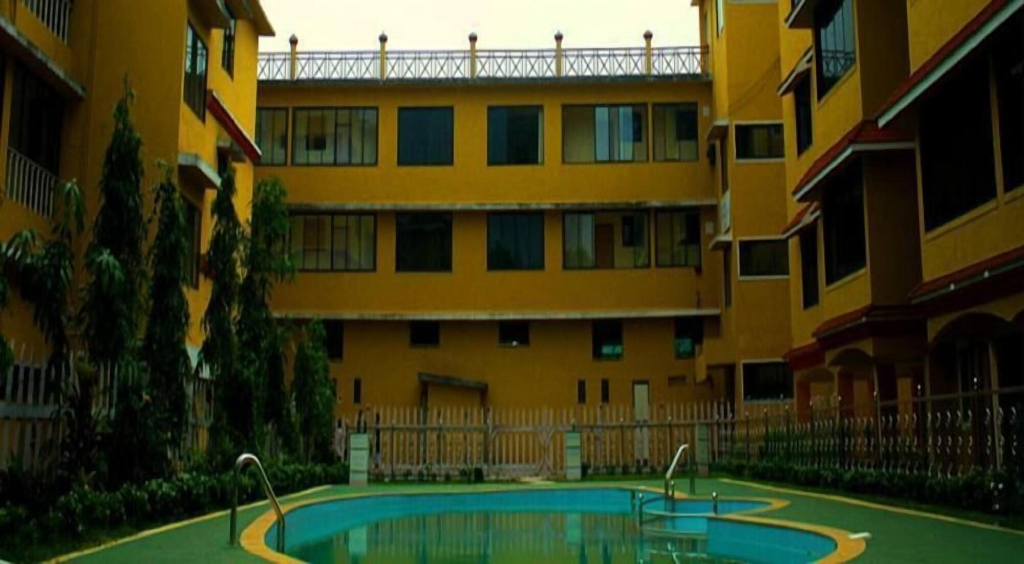 Varios Tisha Apartment Hotel